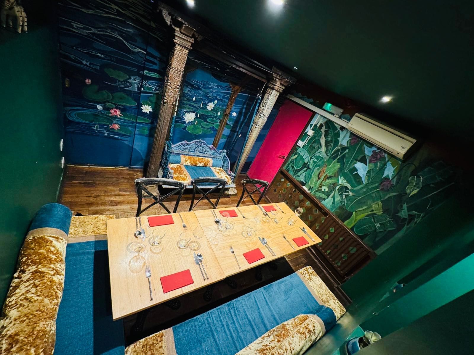 Private dining room 1 1