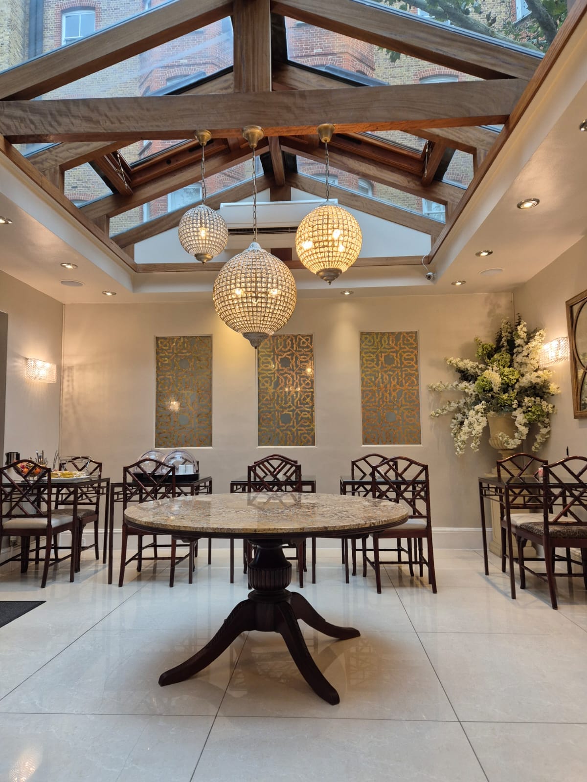 Twenty Nevern Square Hotel Conservatory 2