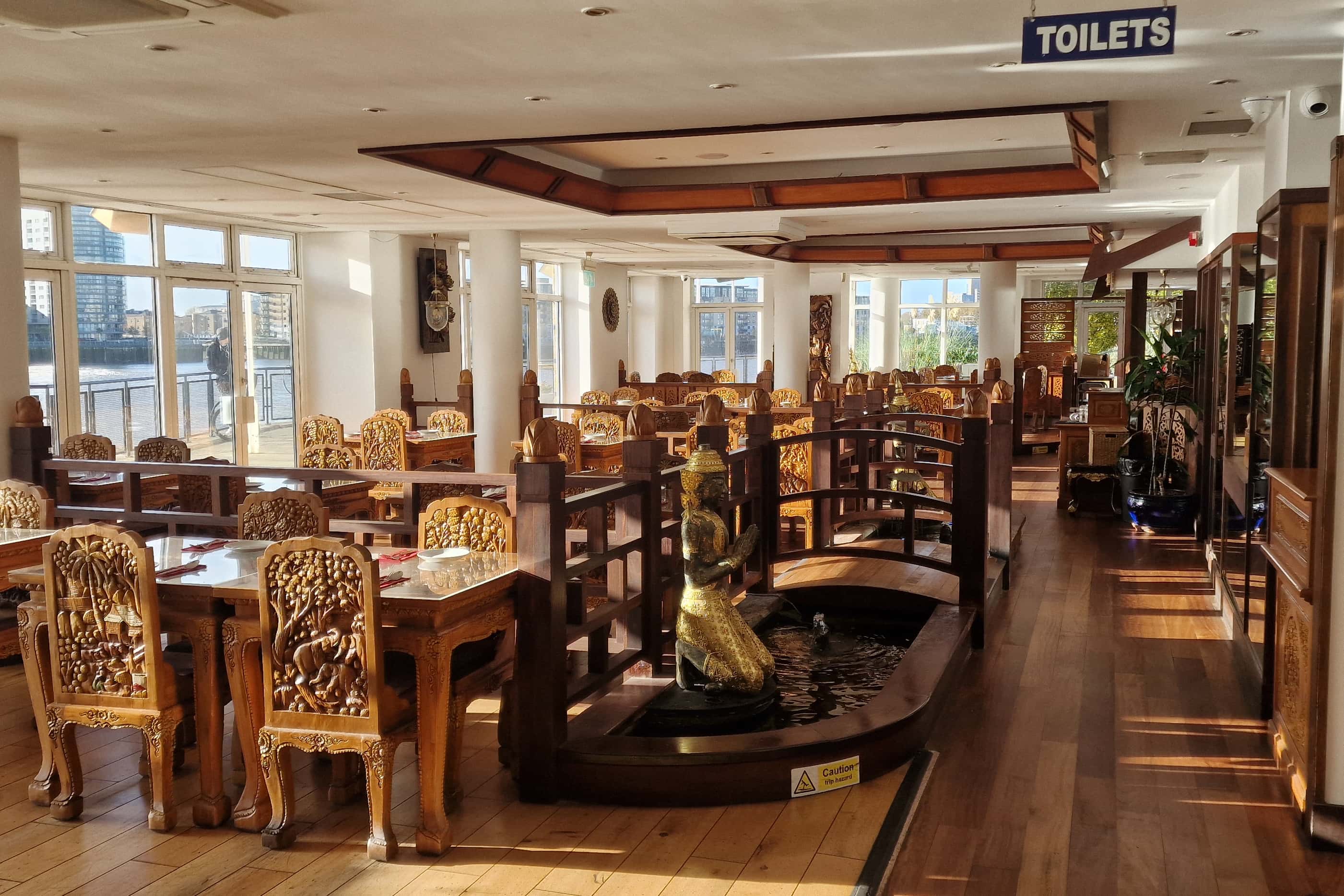 Kinkao Thai Restaurant 3D tour
