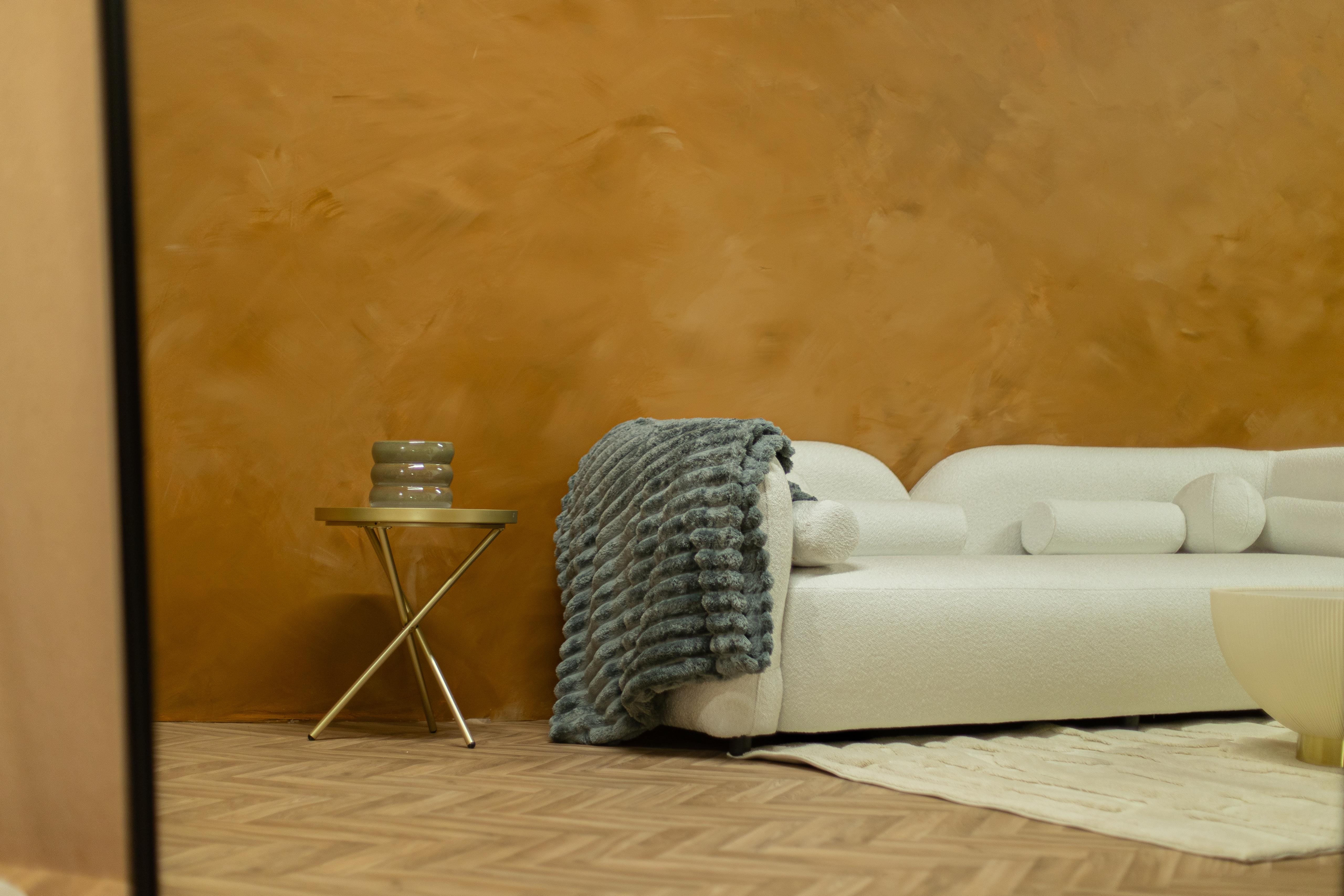 BBE Lifestyle Studio 4