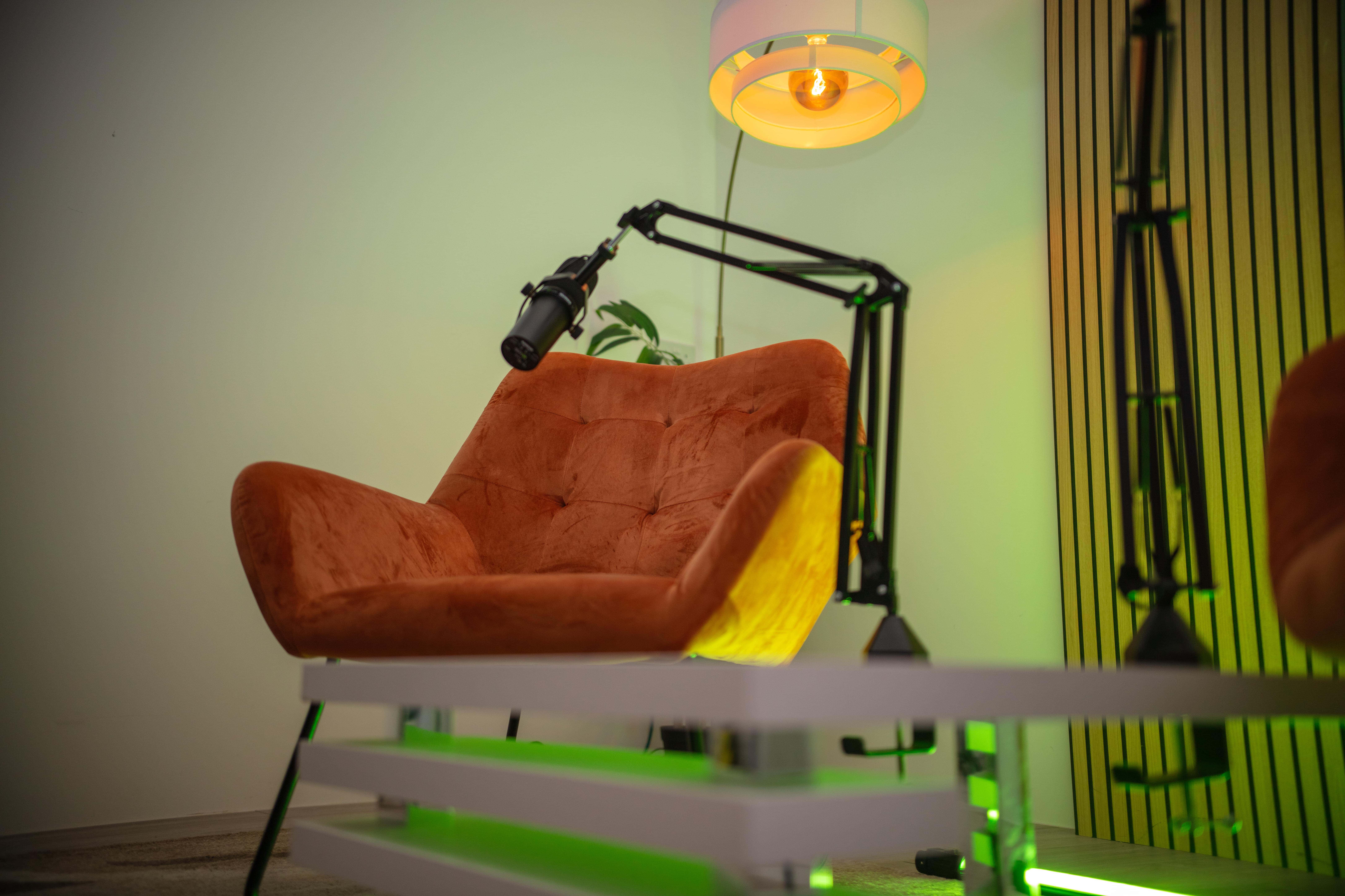 BBE Podcast Studio 6