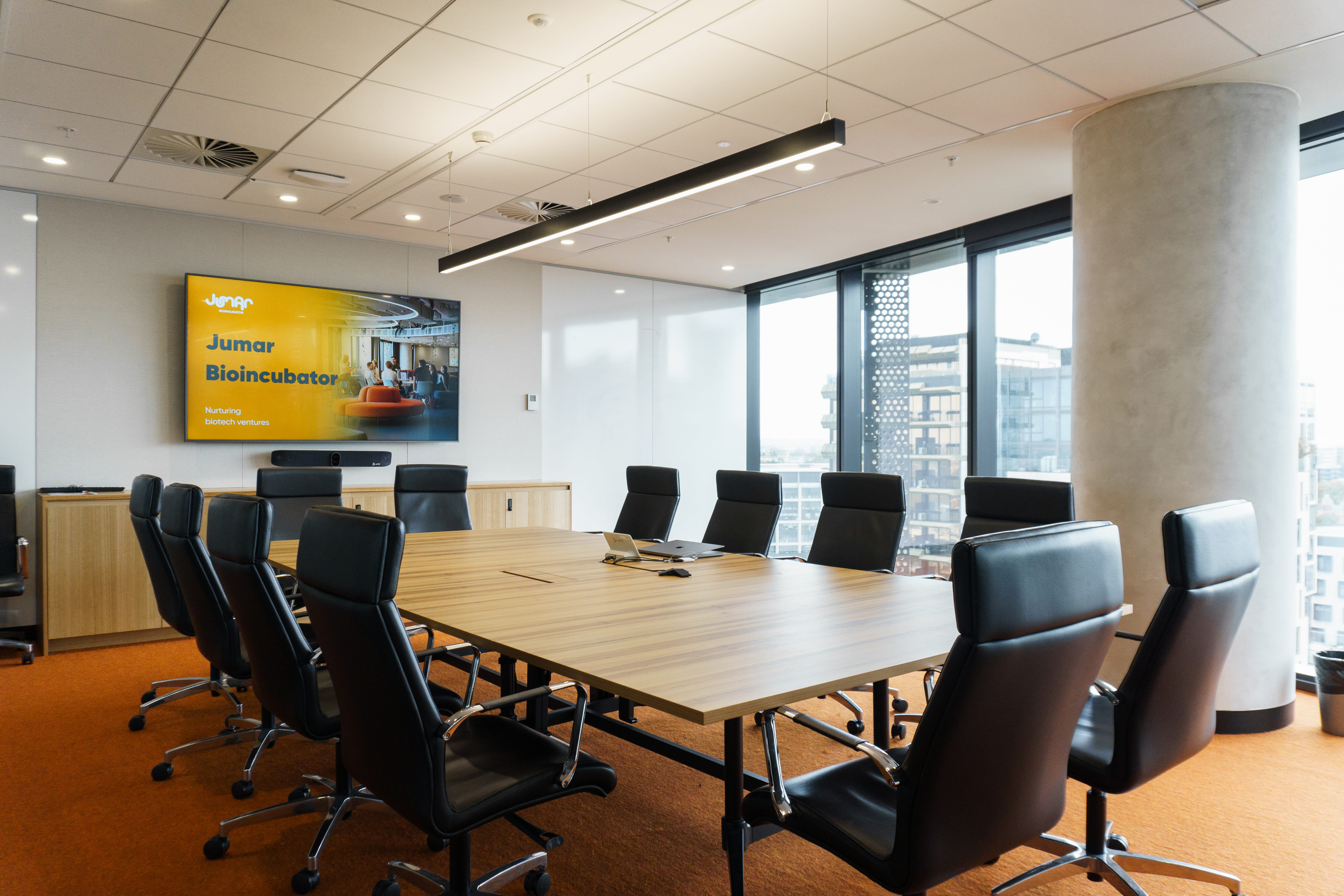 Boardroom and Winter Garden  1