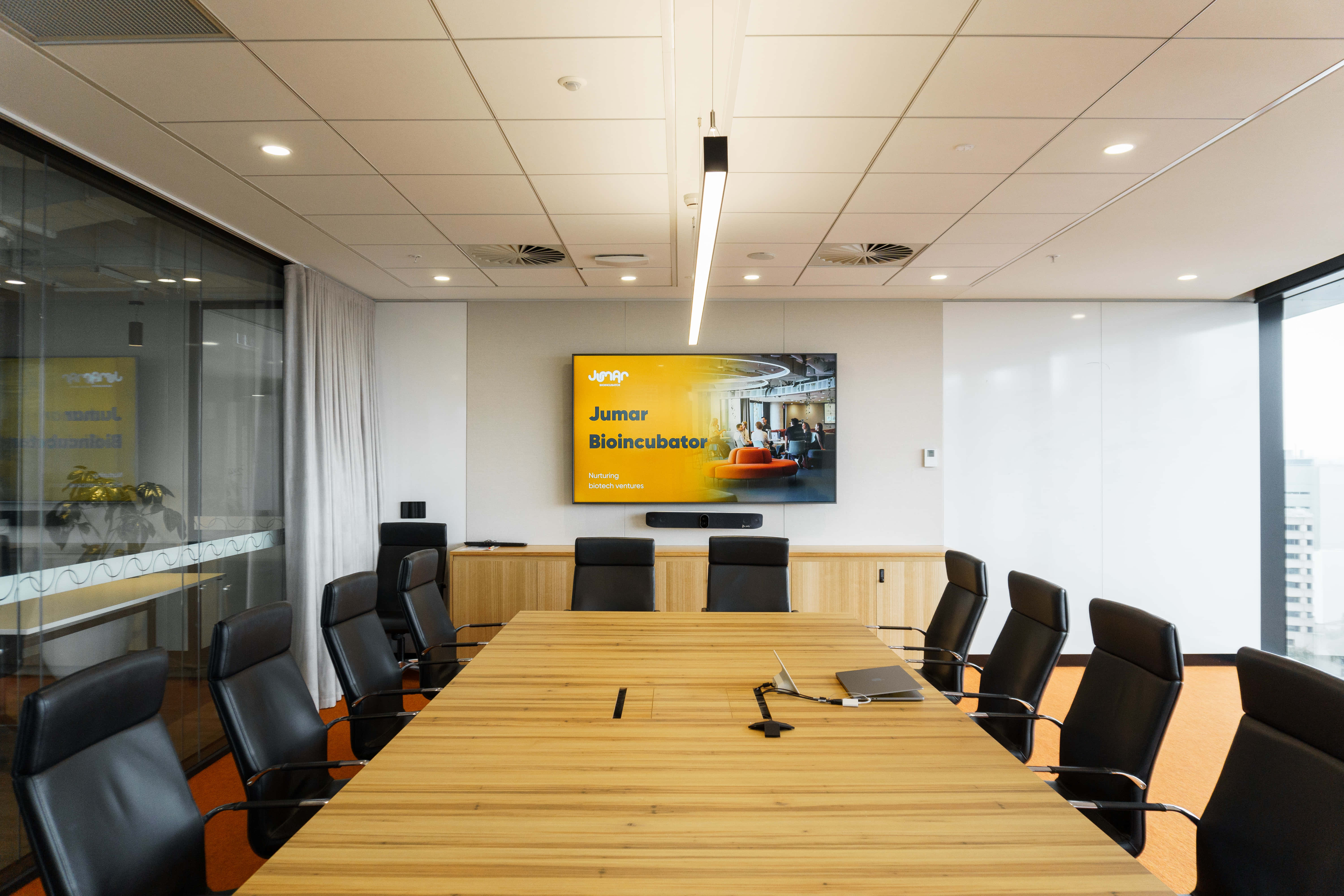 Boardroom and Winter Garden 2