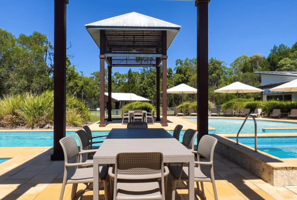 Beach Road Holiday Homes  12