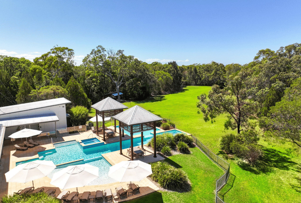 Beach Road Holiday Homes  10