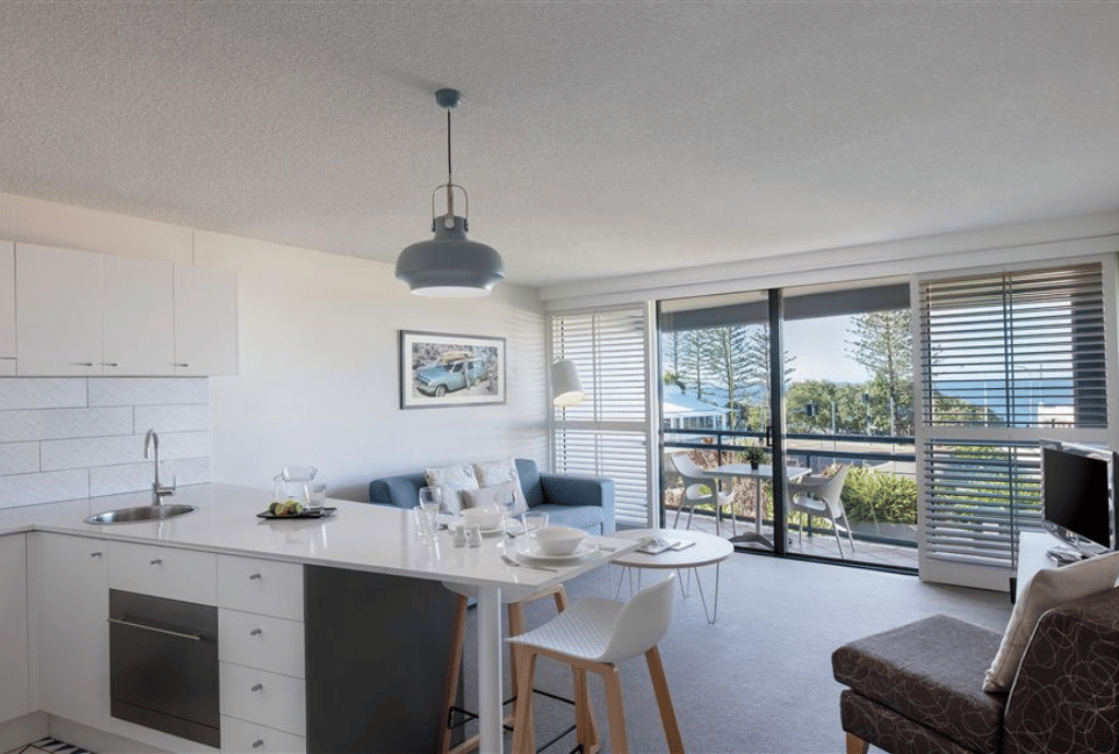 Harbour Room (Room 1) + Coral Room (Room 2) 4