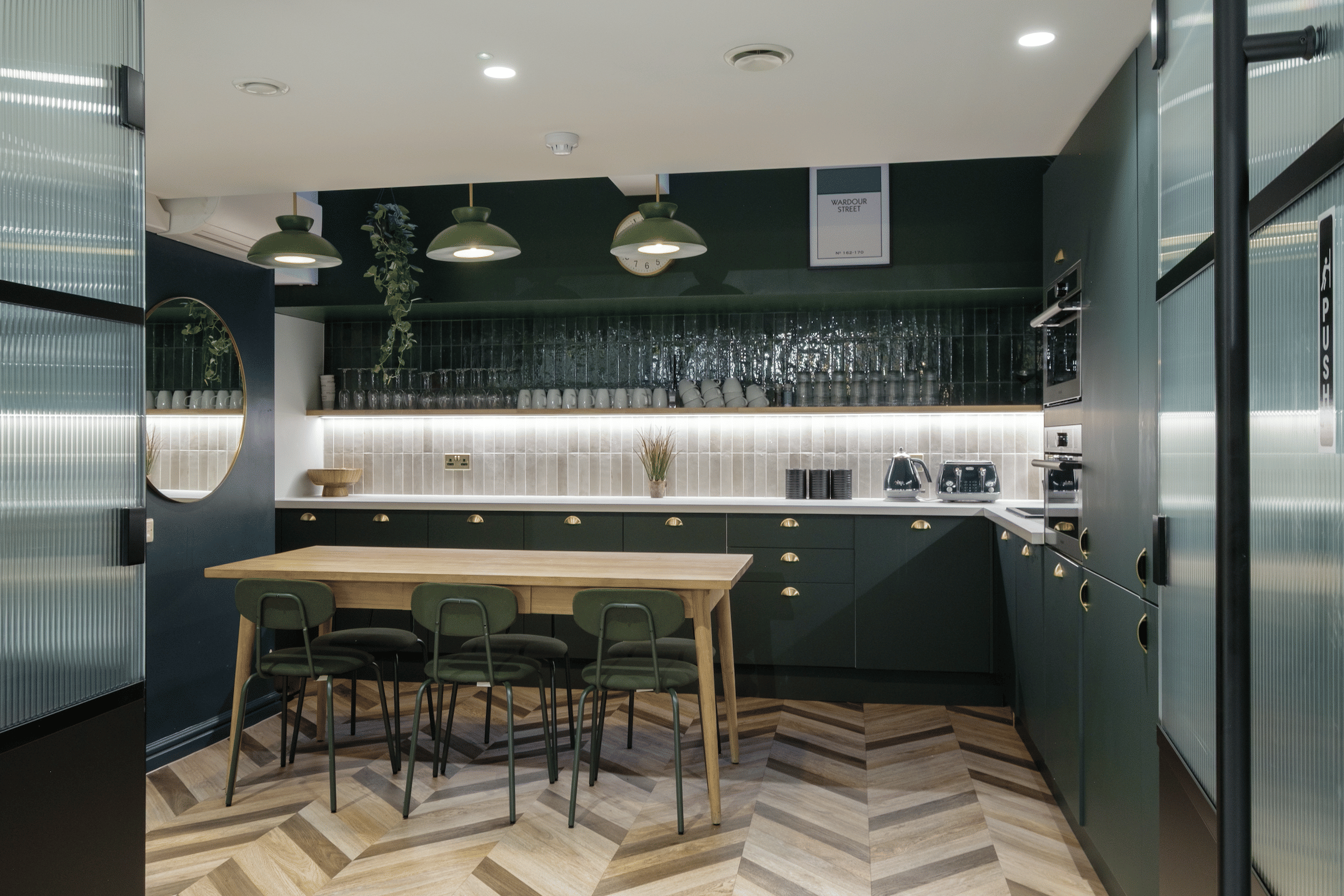 Williams and Hirst 28