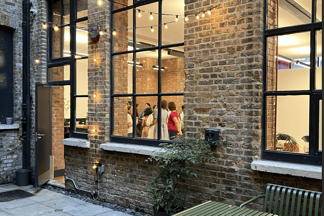 Ona.Location – A Stylish Space for Every Celebration 5