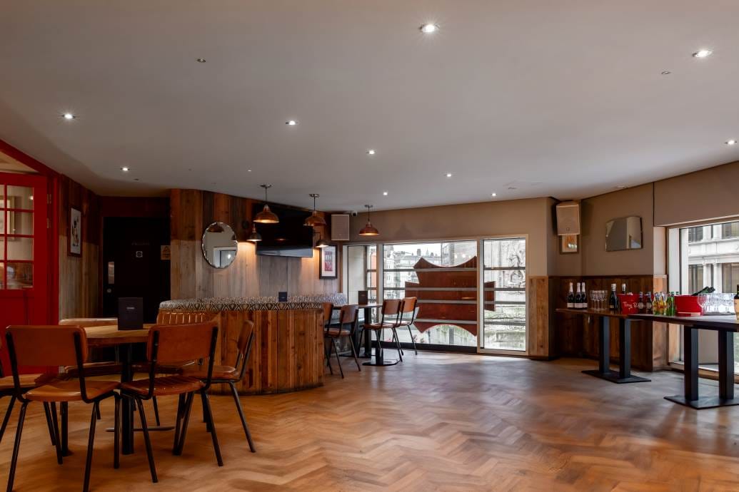 The Mezzanine: Monument Side 3