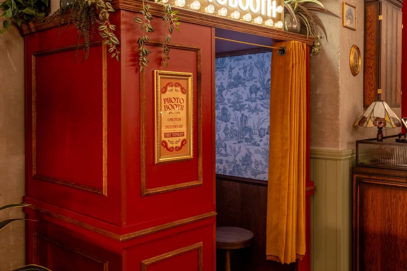 Flight Club Oxford Full Venue Hire 13