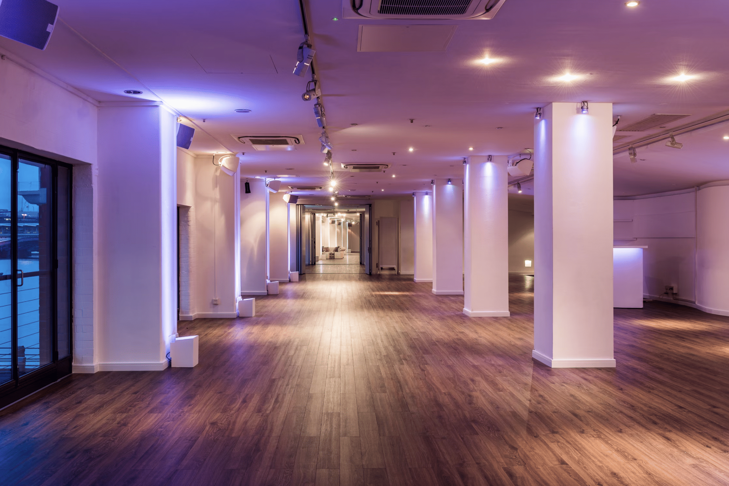 West Wing & Paramount 9