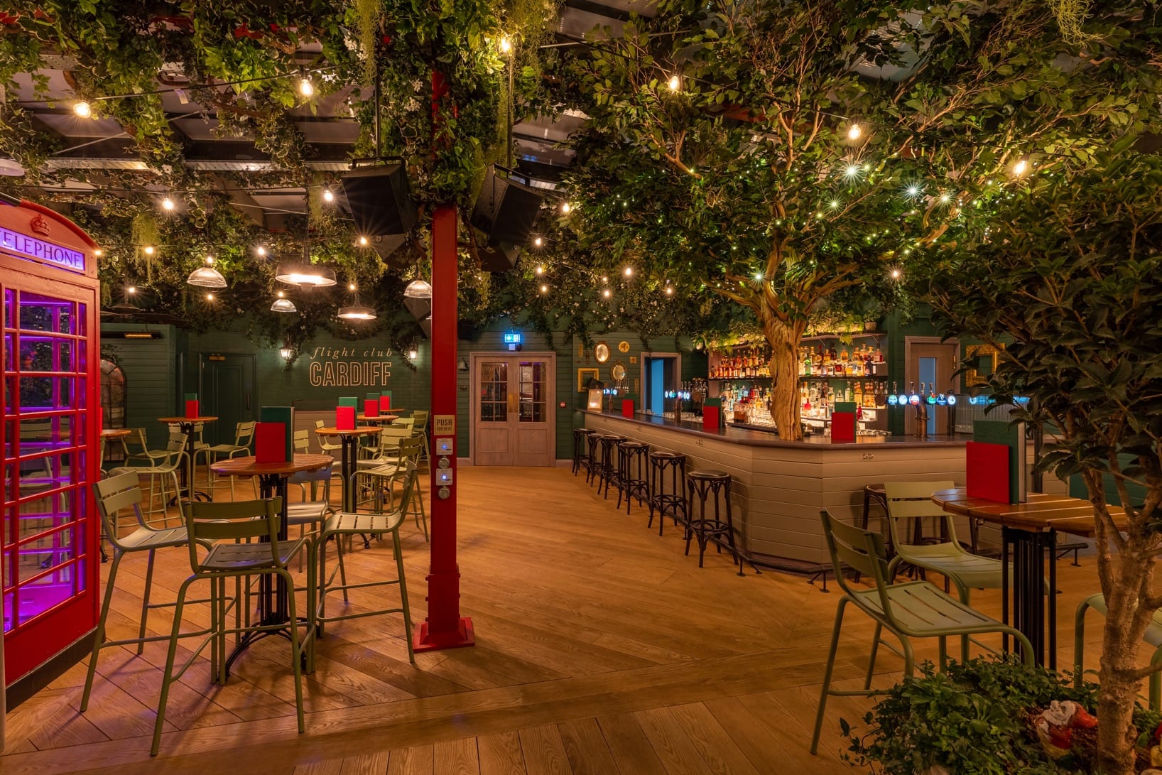 Whole Roof Terrace 3