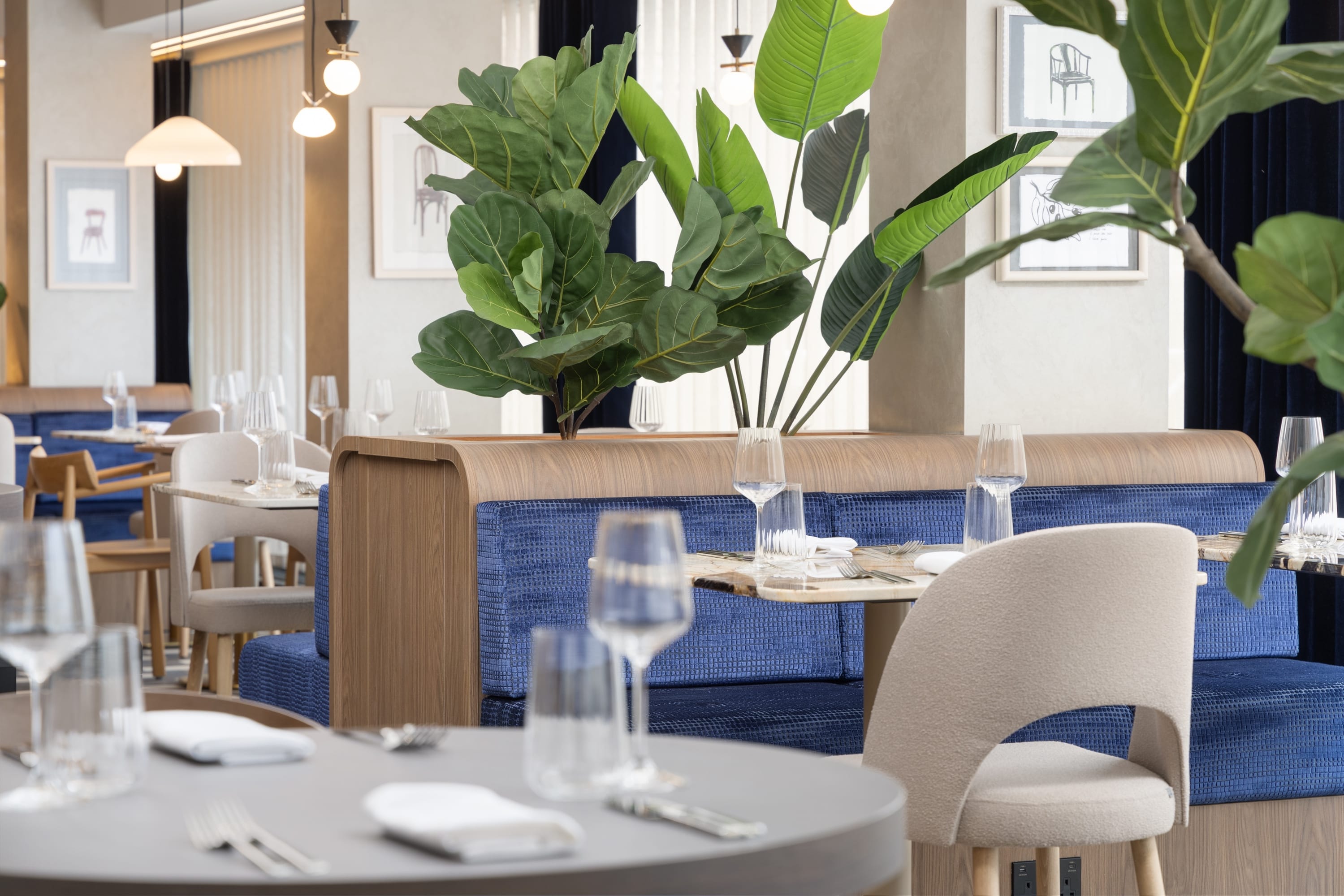 Barnaby's Restaurant 6