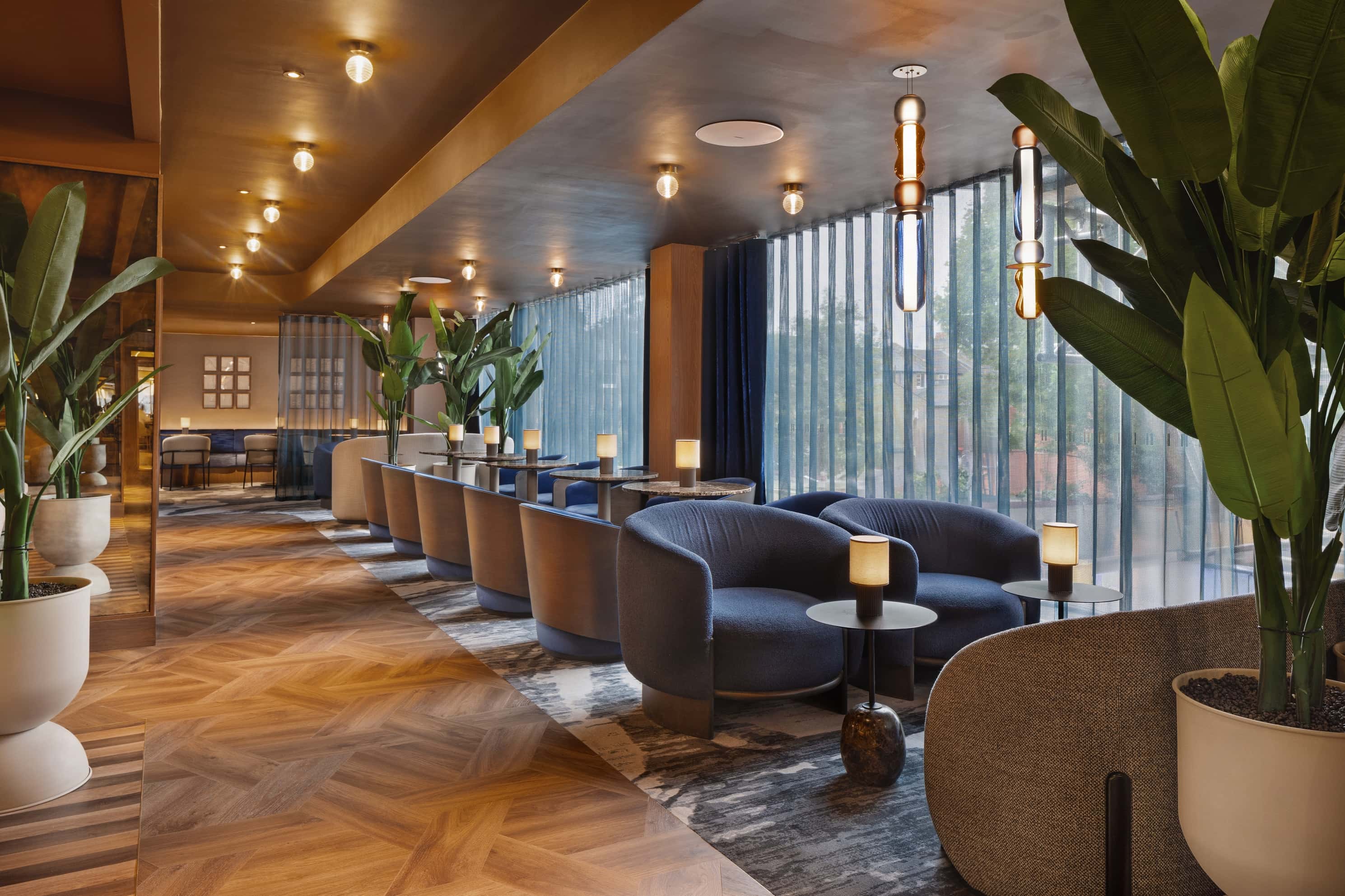 Barnaby's Lounge Bar 1