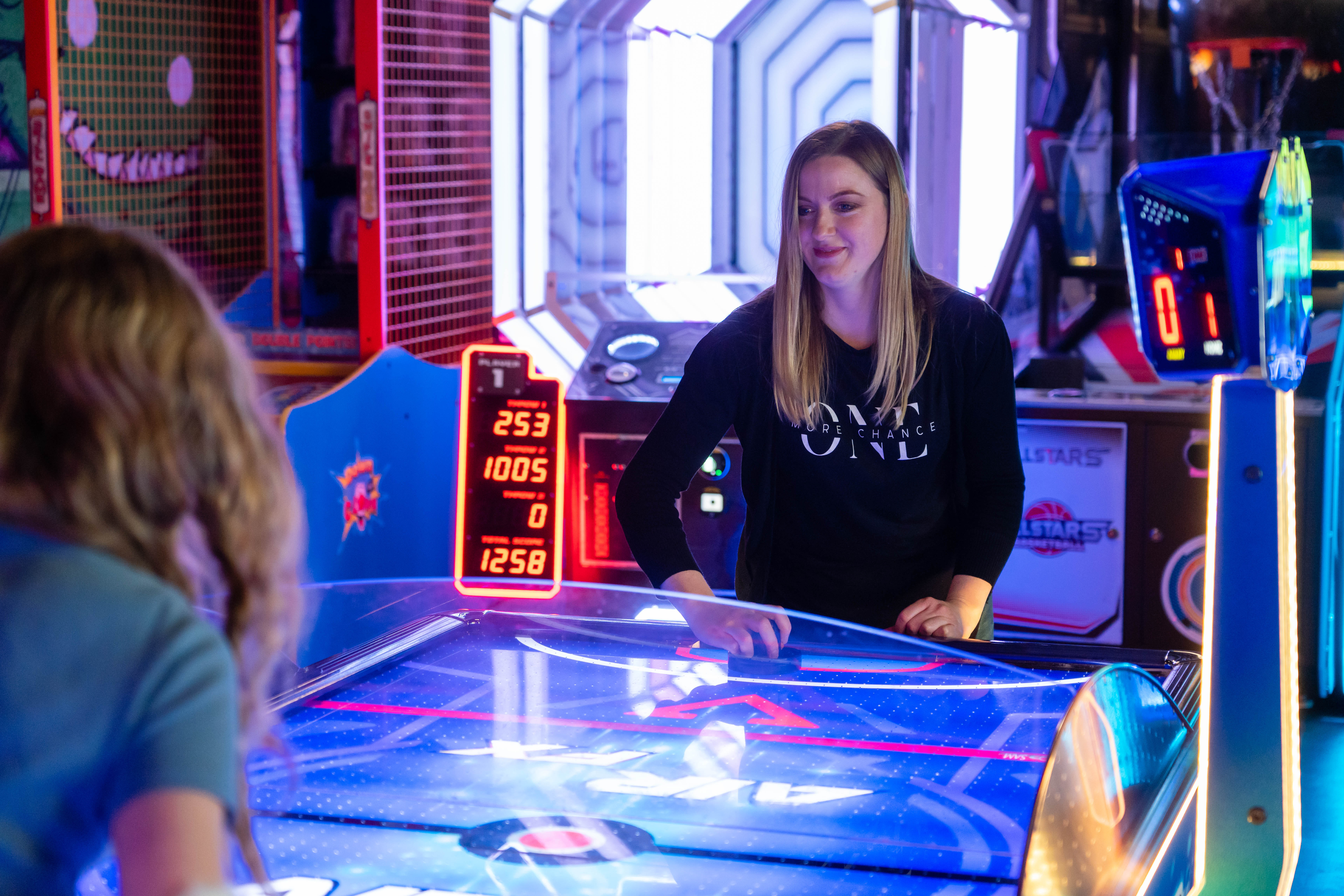 Bowl, Break & Sing 8