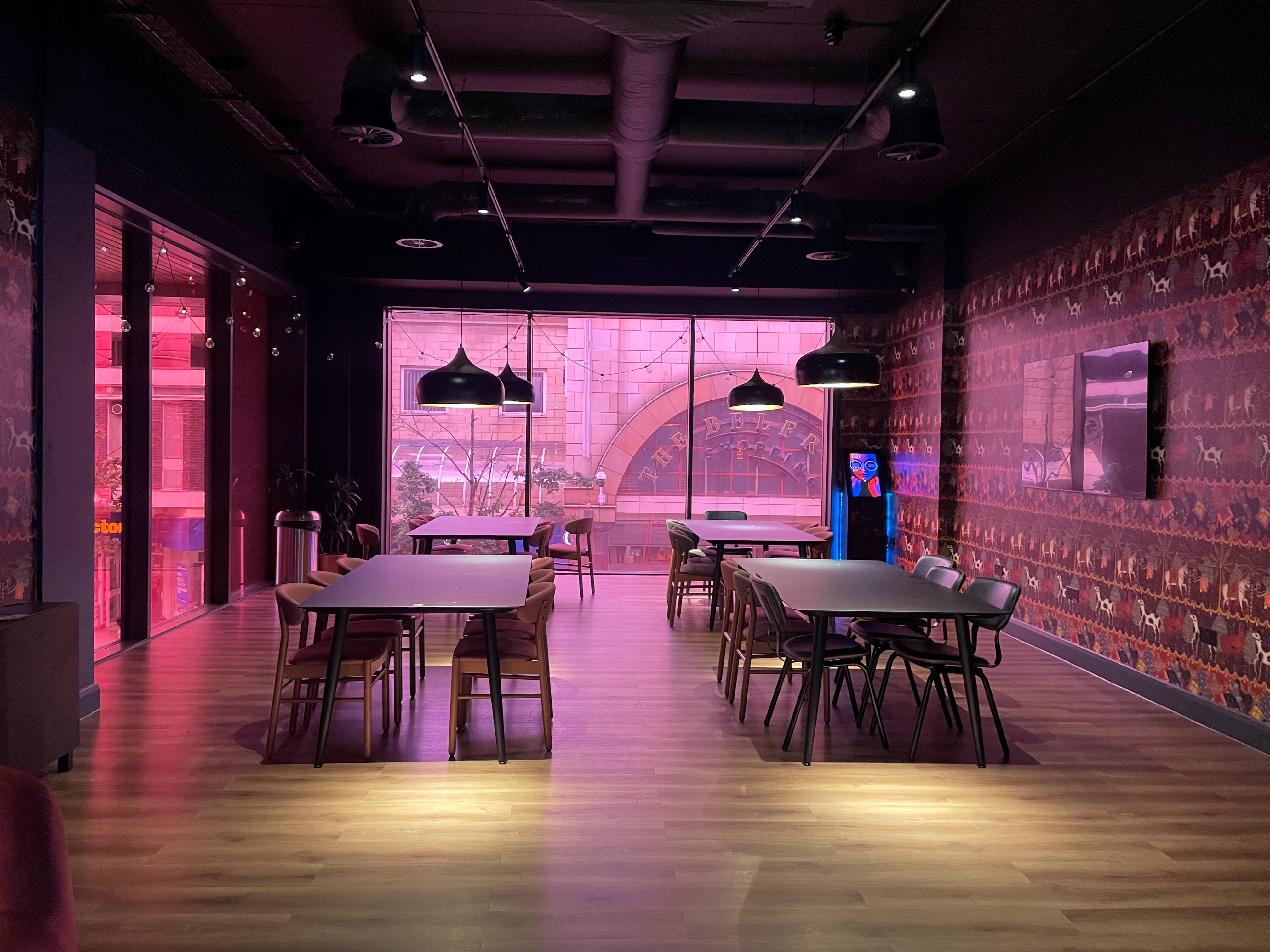 Mini Golf & Red Room 3