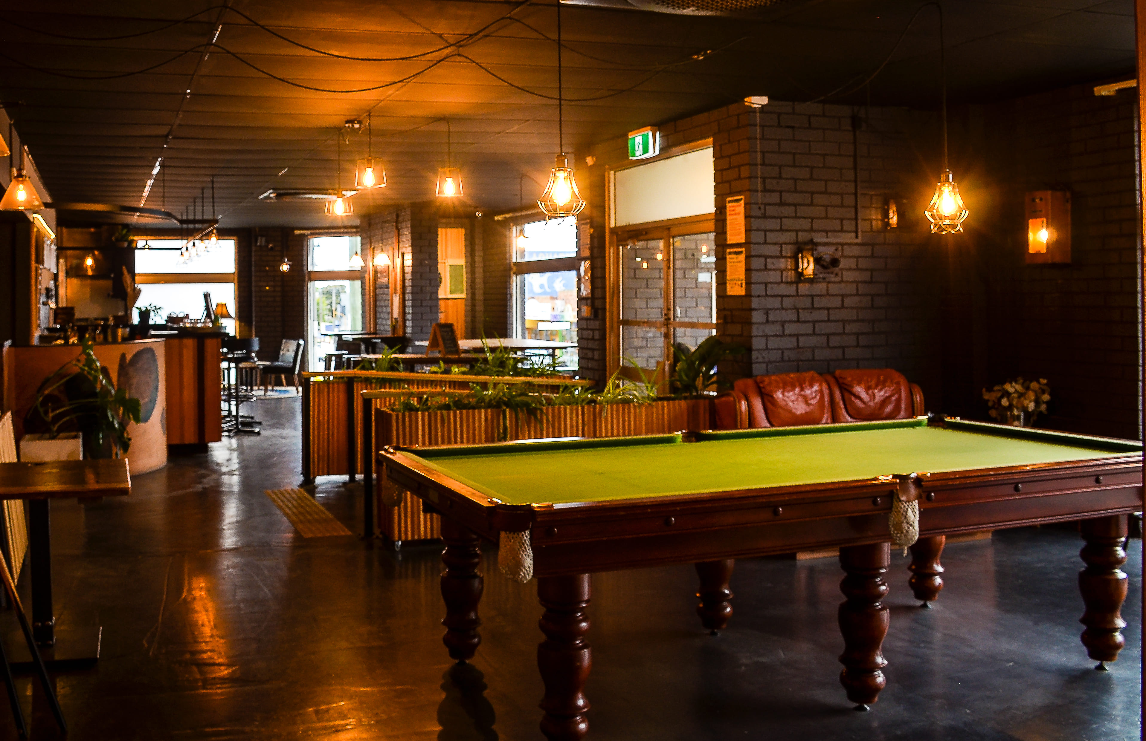 Front and Back Bar 1