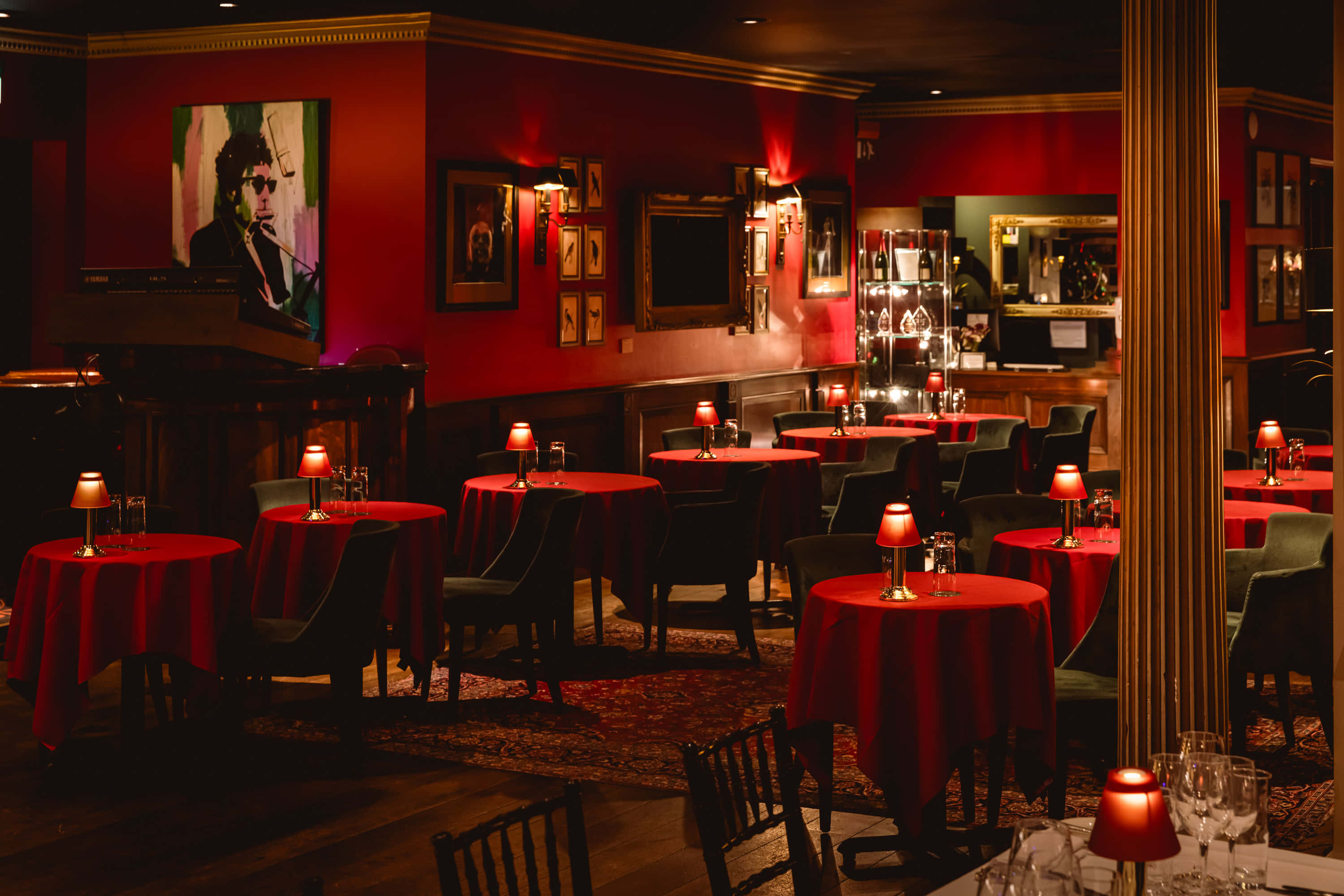 2nd floor Restaurant 6