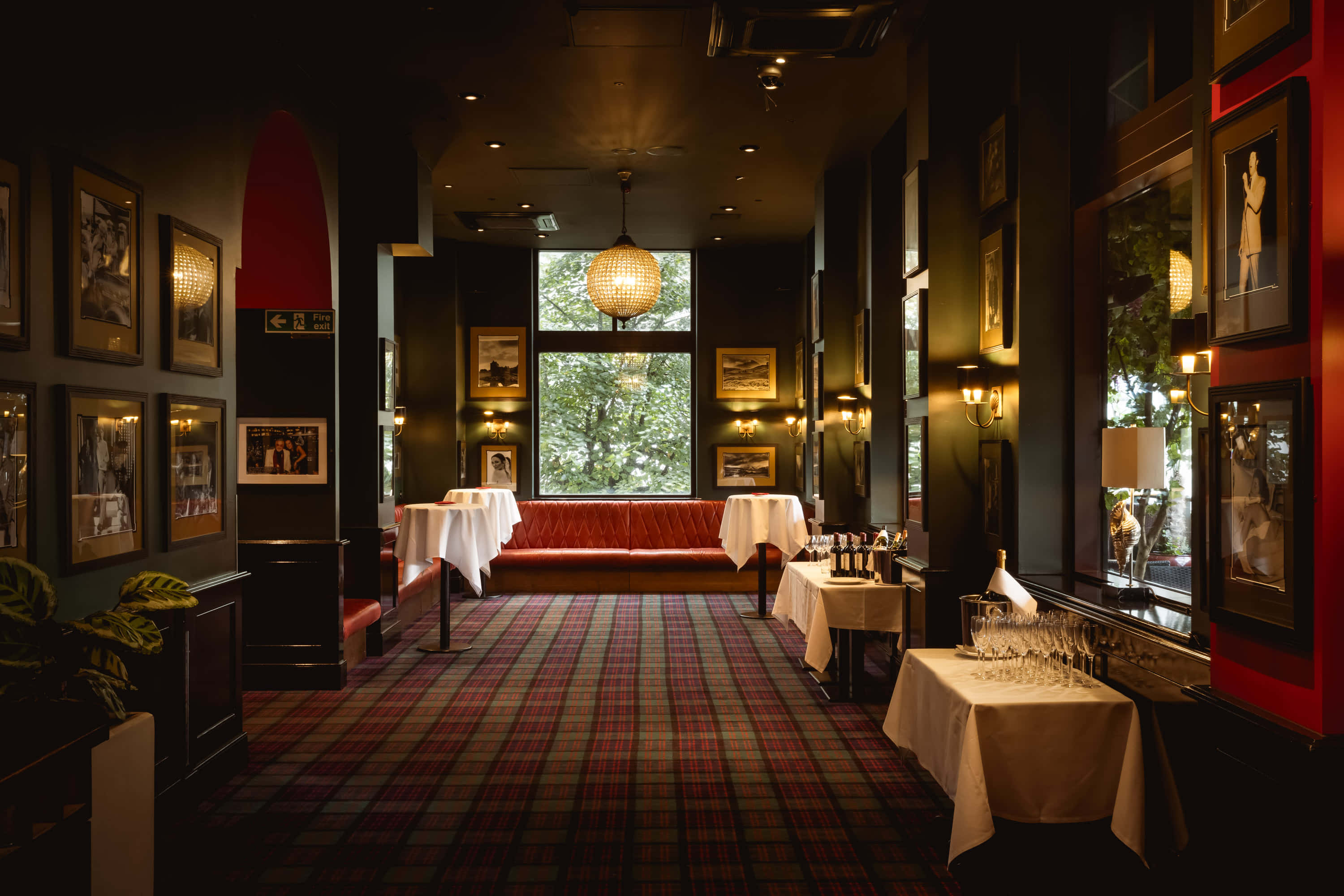 The Hine Bar & Garden Terrace 5