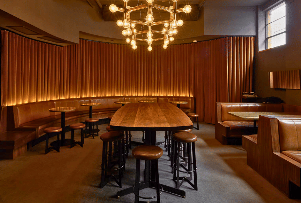 Cinema & Bar (Exclusive) 6