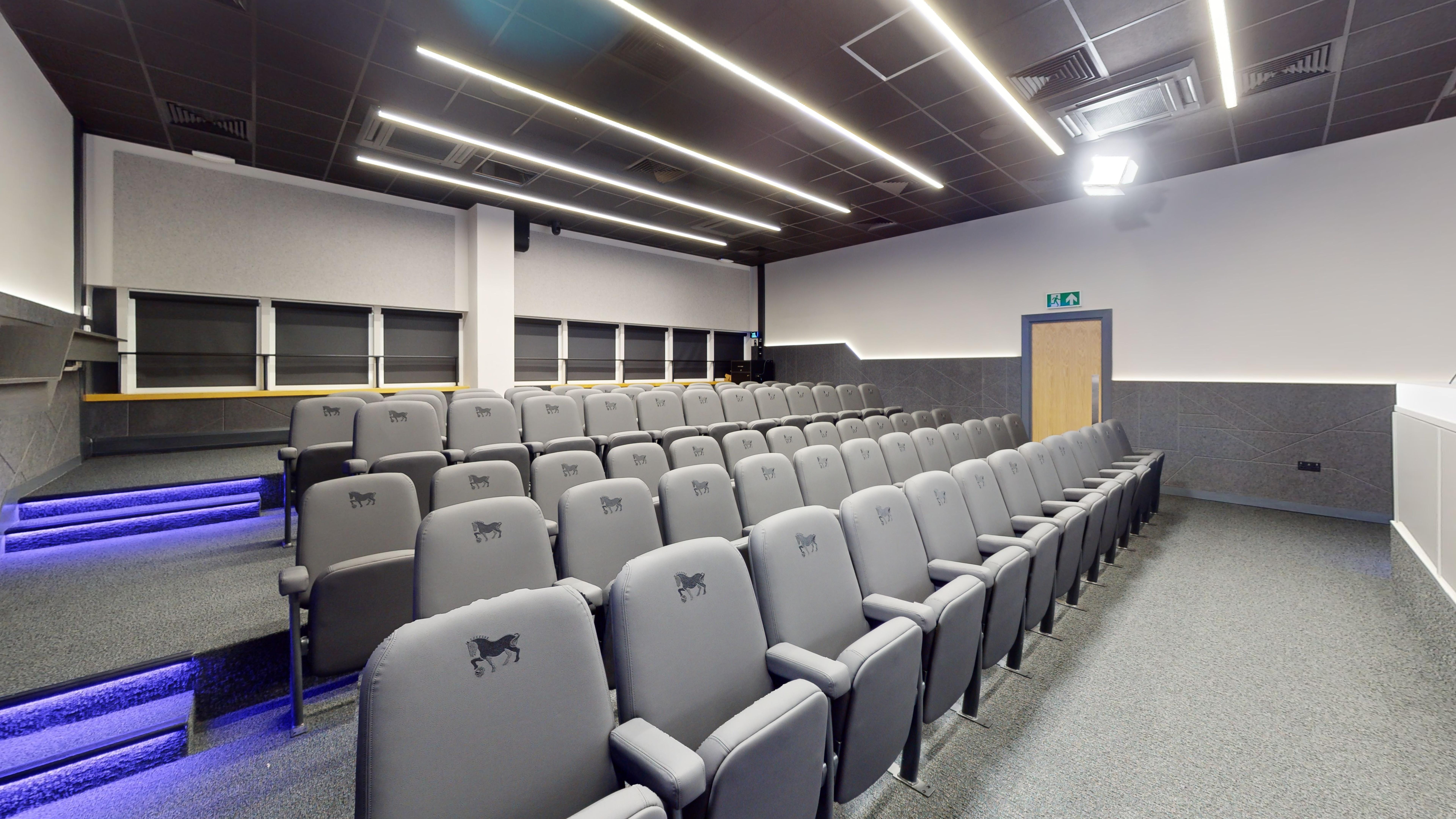 Press Conference Room 7