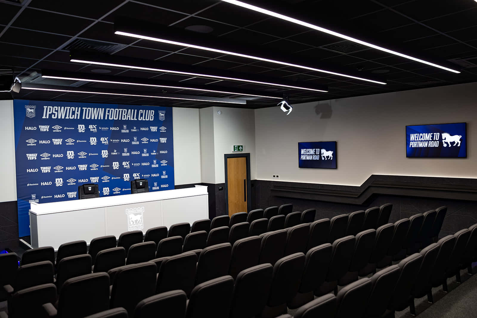 Press Conference Room 0
