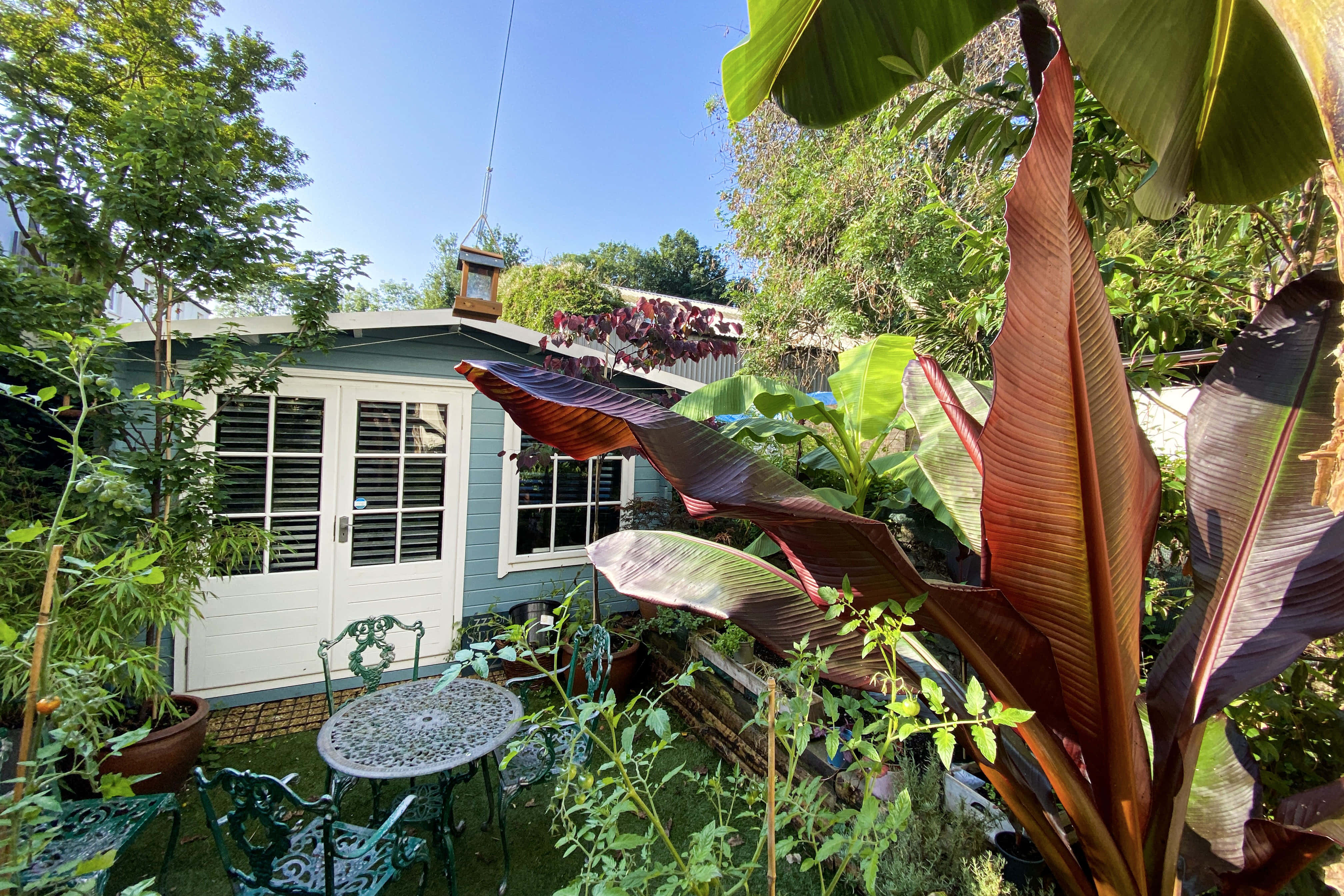 Photography Studio with reception, beer garden and changing room/makeup area 5