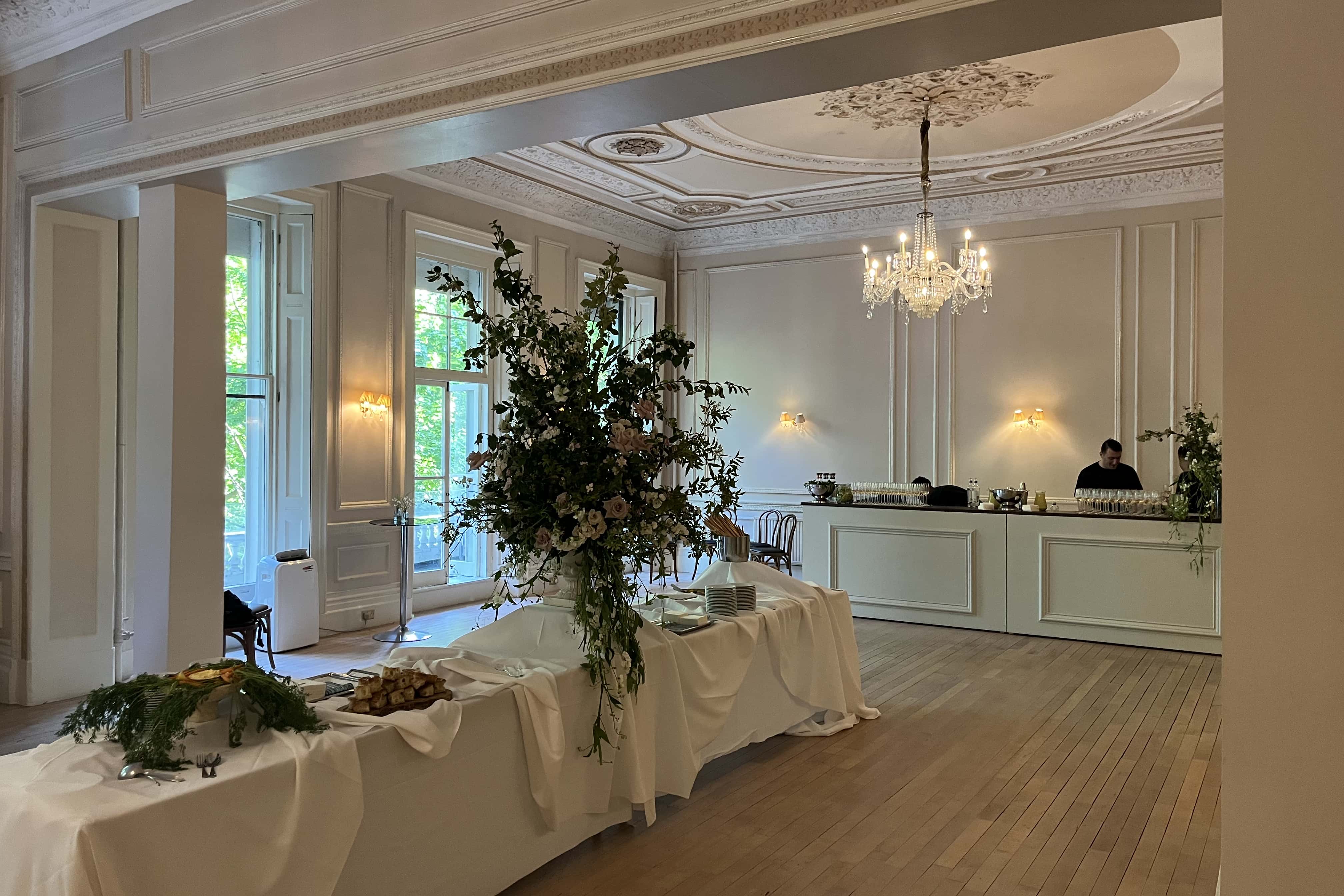 The Windsor Suite 43