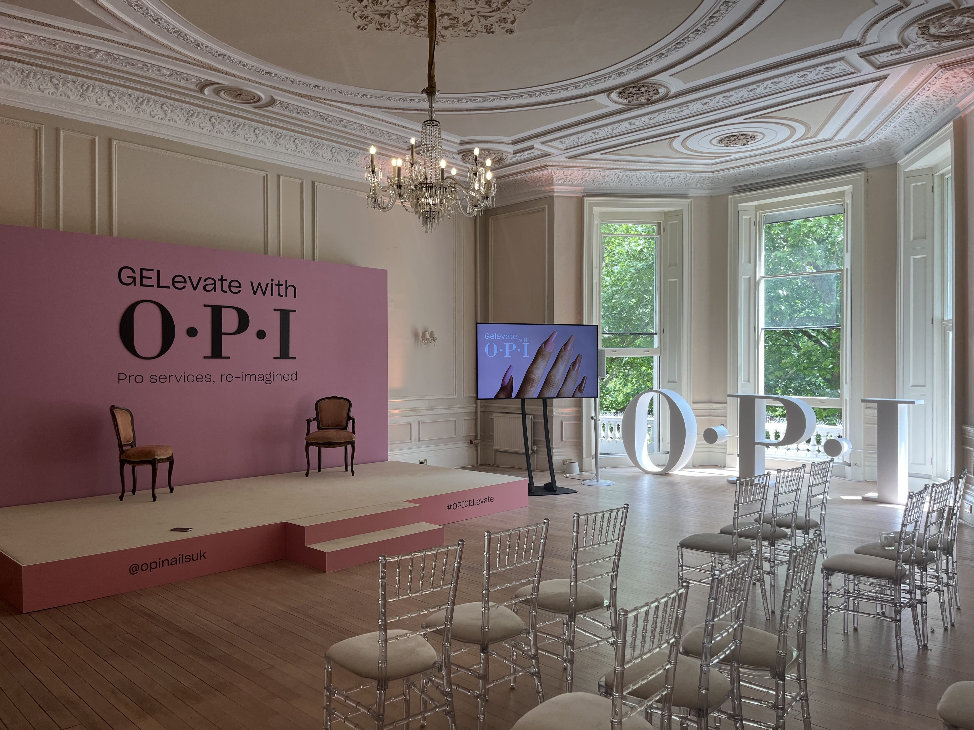 The Windsor Suite 10