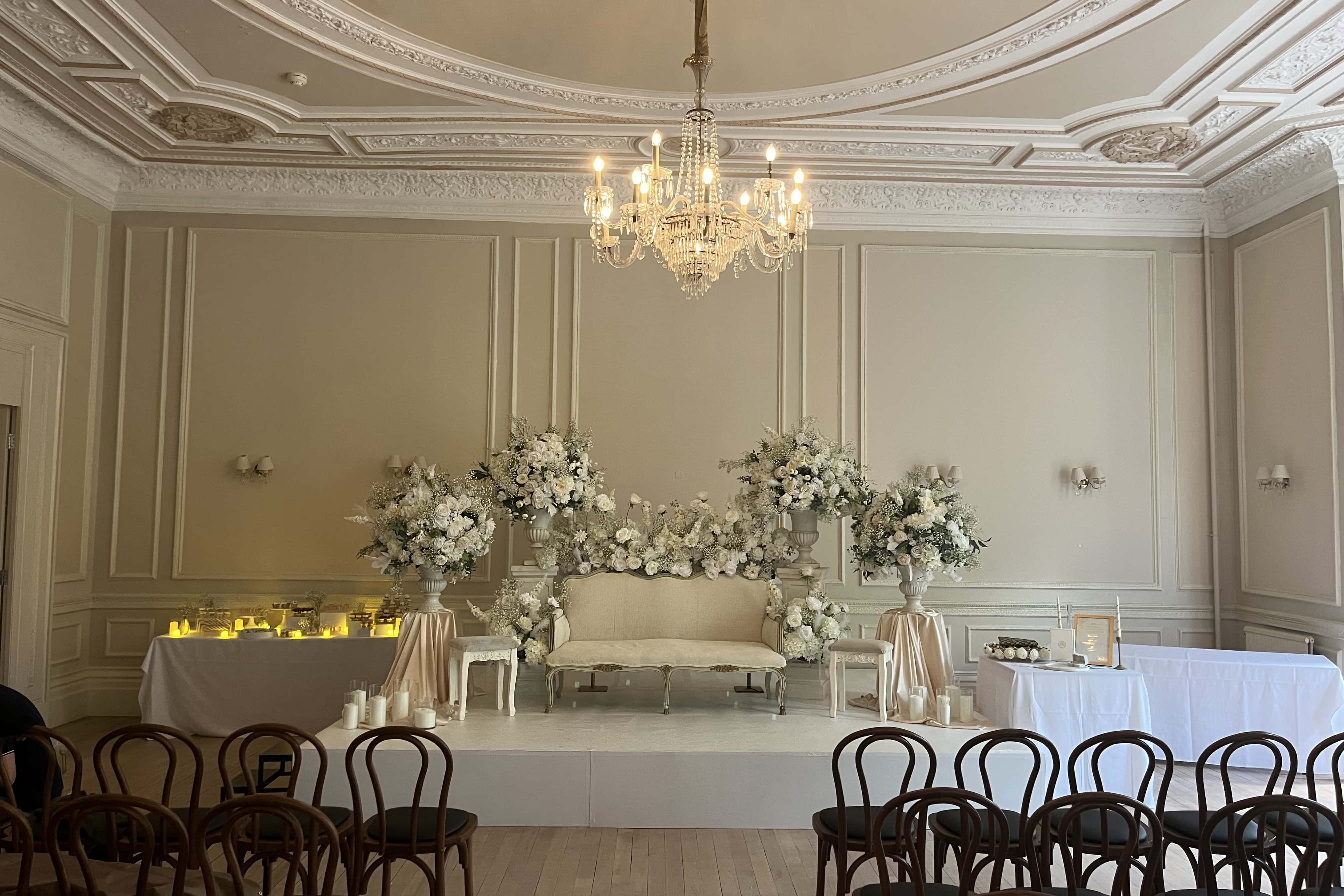 The Windsor Suite 33