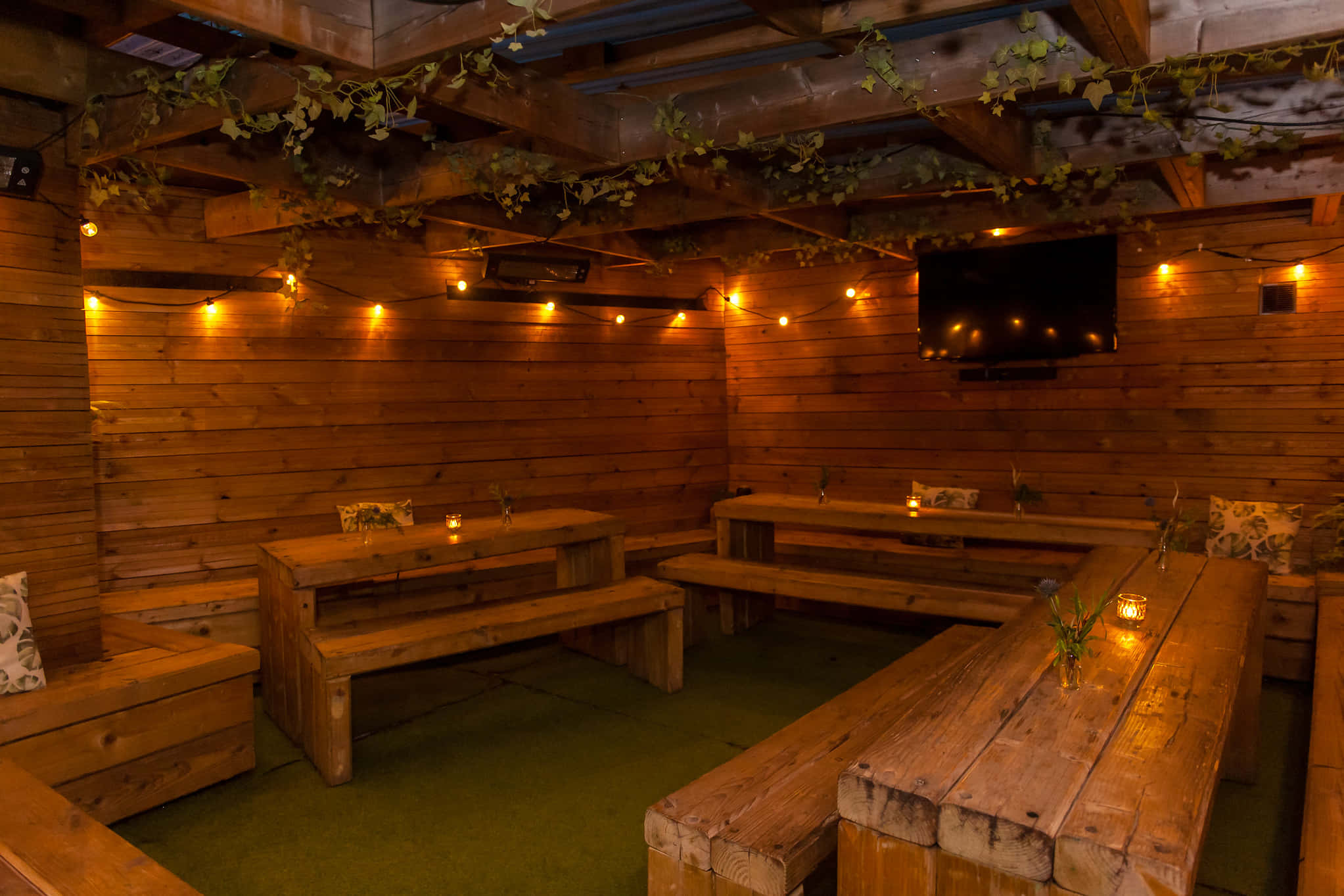 The Jolly Gardeners - Secret Garden Hire 4