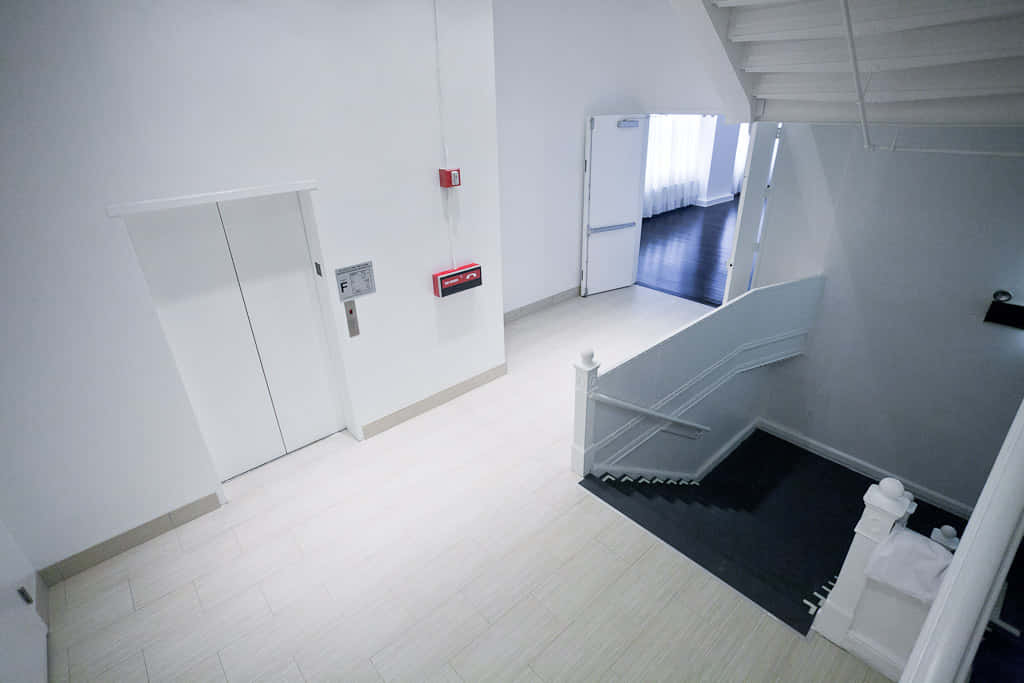 The Metropolitan Suite 13