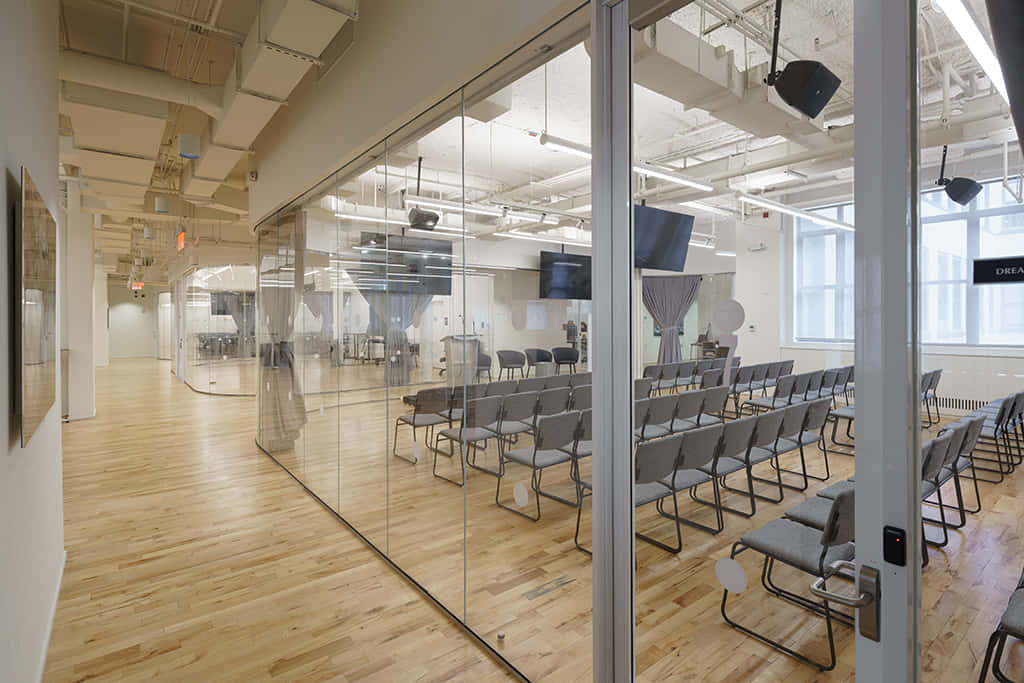 Metropolitan Creative Studios 9