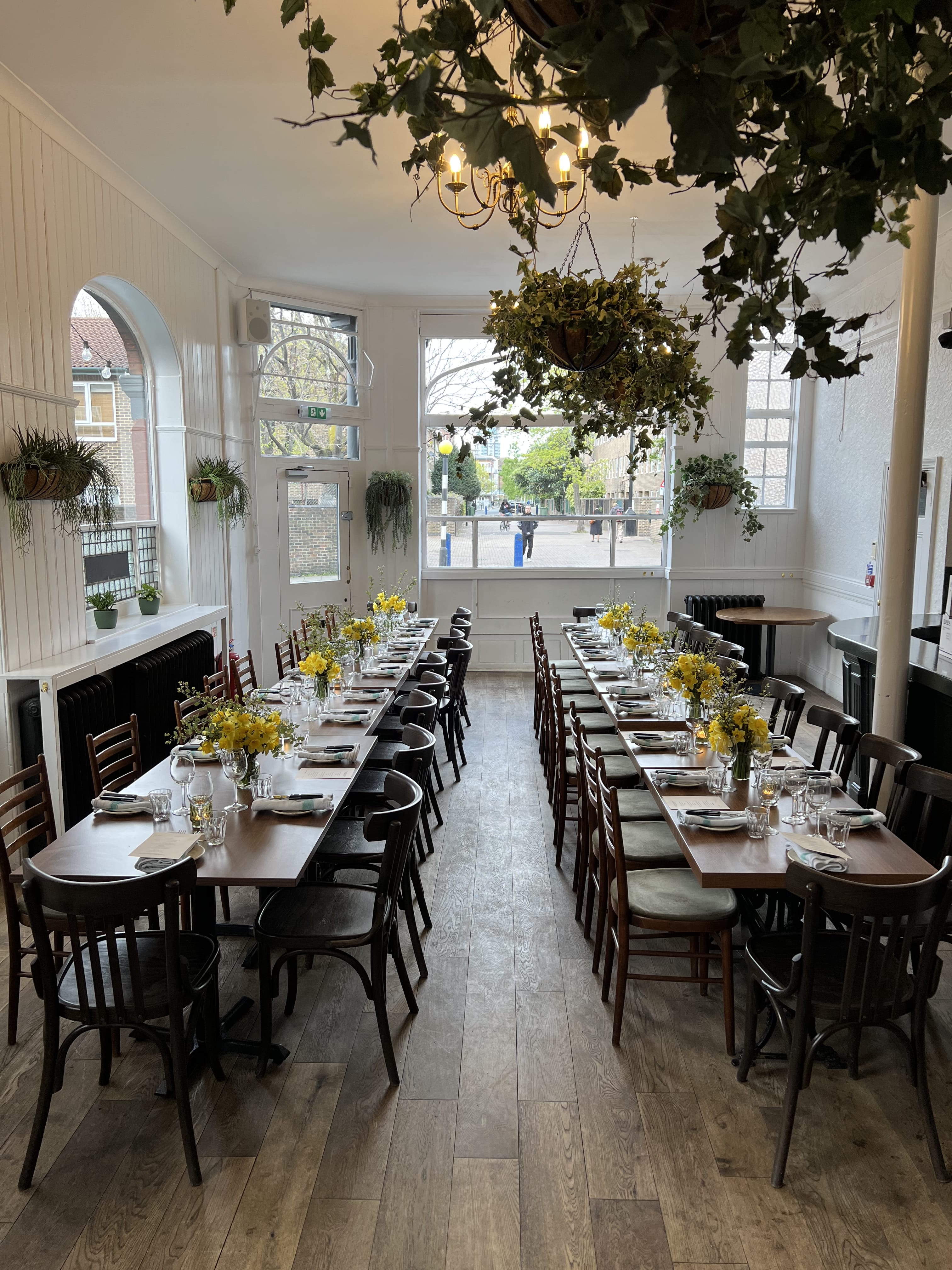 The Jolly Gardeners - Restaurant Hire 1