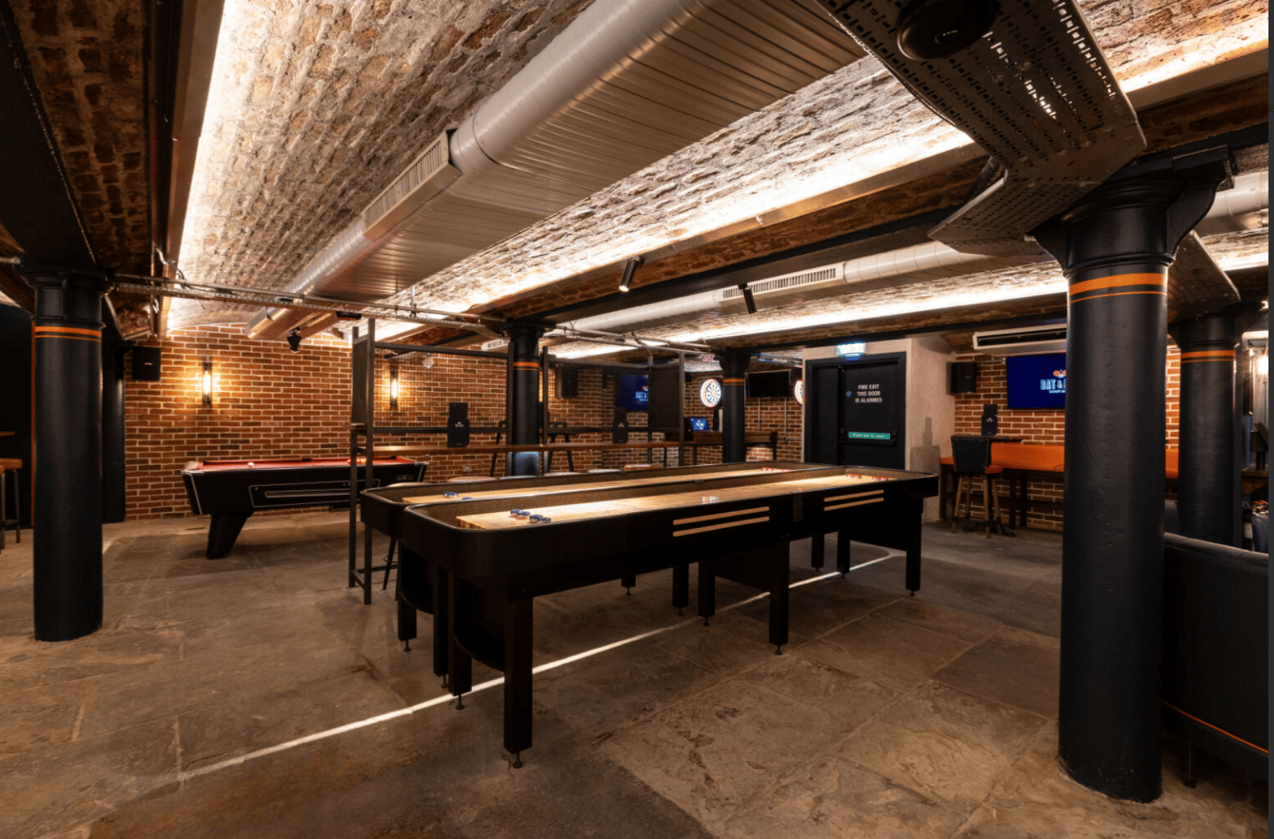 Full Venue Exclusive  8