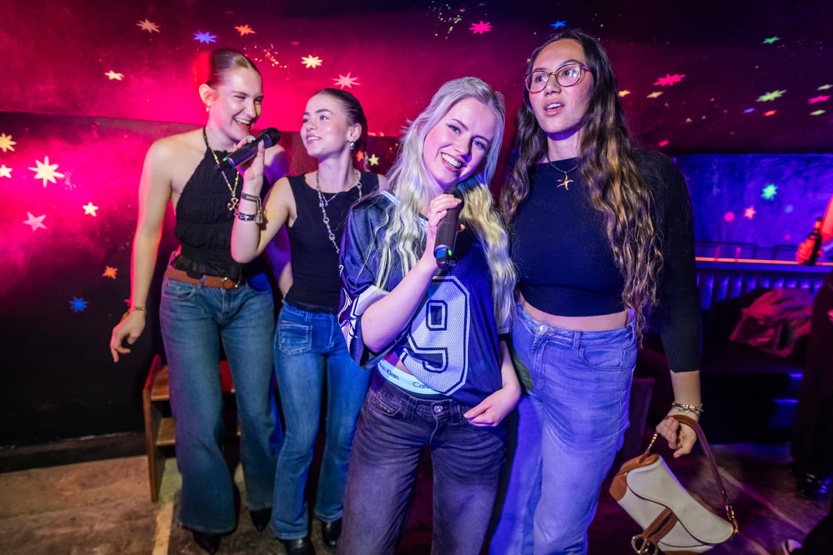 Full Venue Exclusive  5