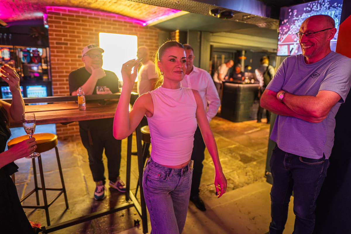 Full Venue Exclusive  3