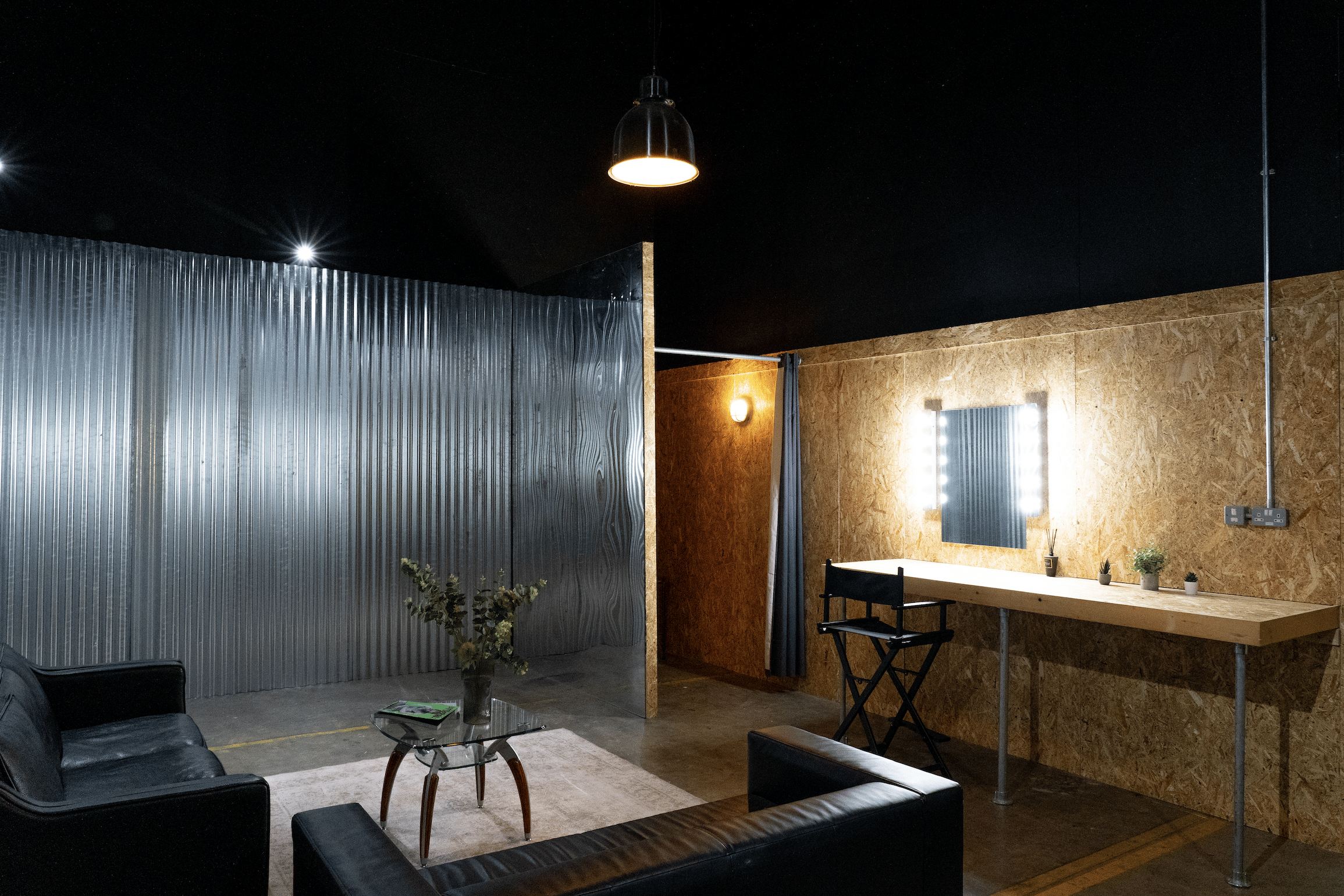 Studio 3 - Un.titled Studio 6