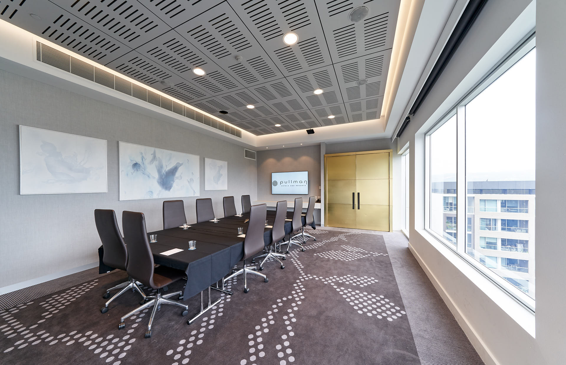 Executive Boardroom 1