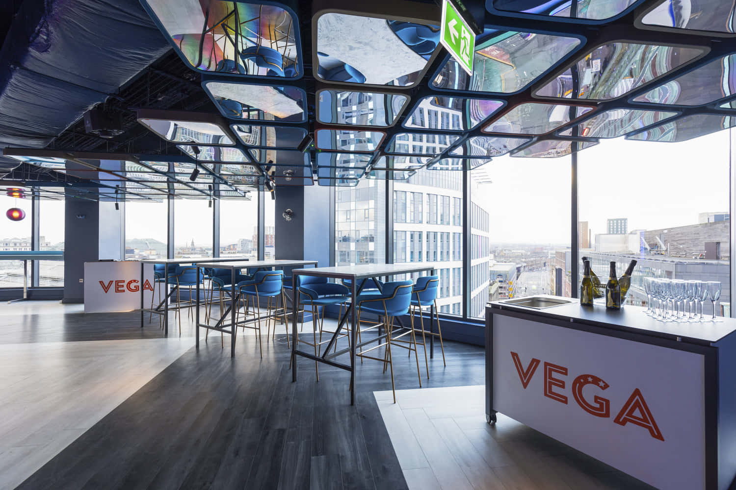 VEGA - S3 Drinks Reception 0