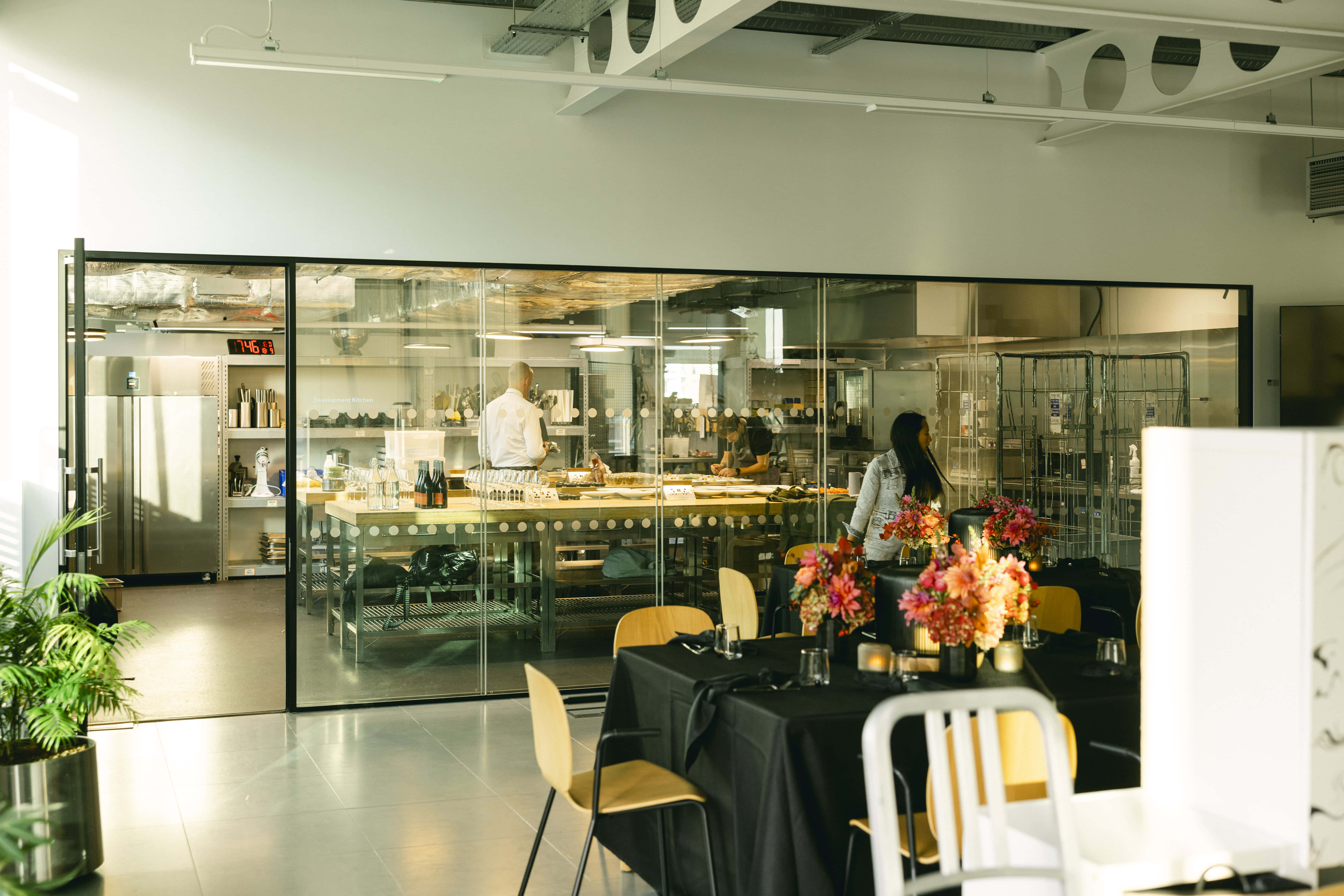 Glass Room & Terrace 4