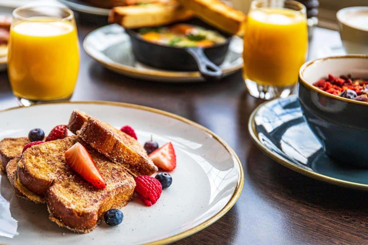 Guest room, 1 King 2