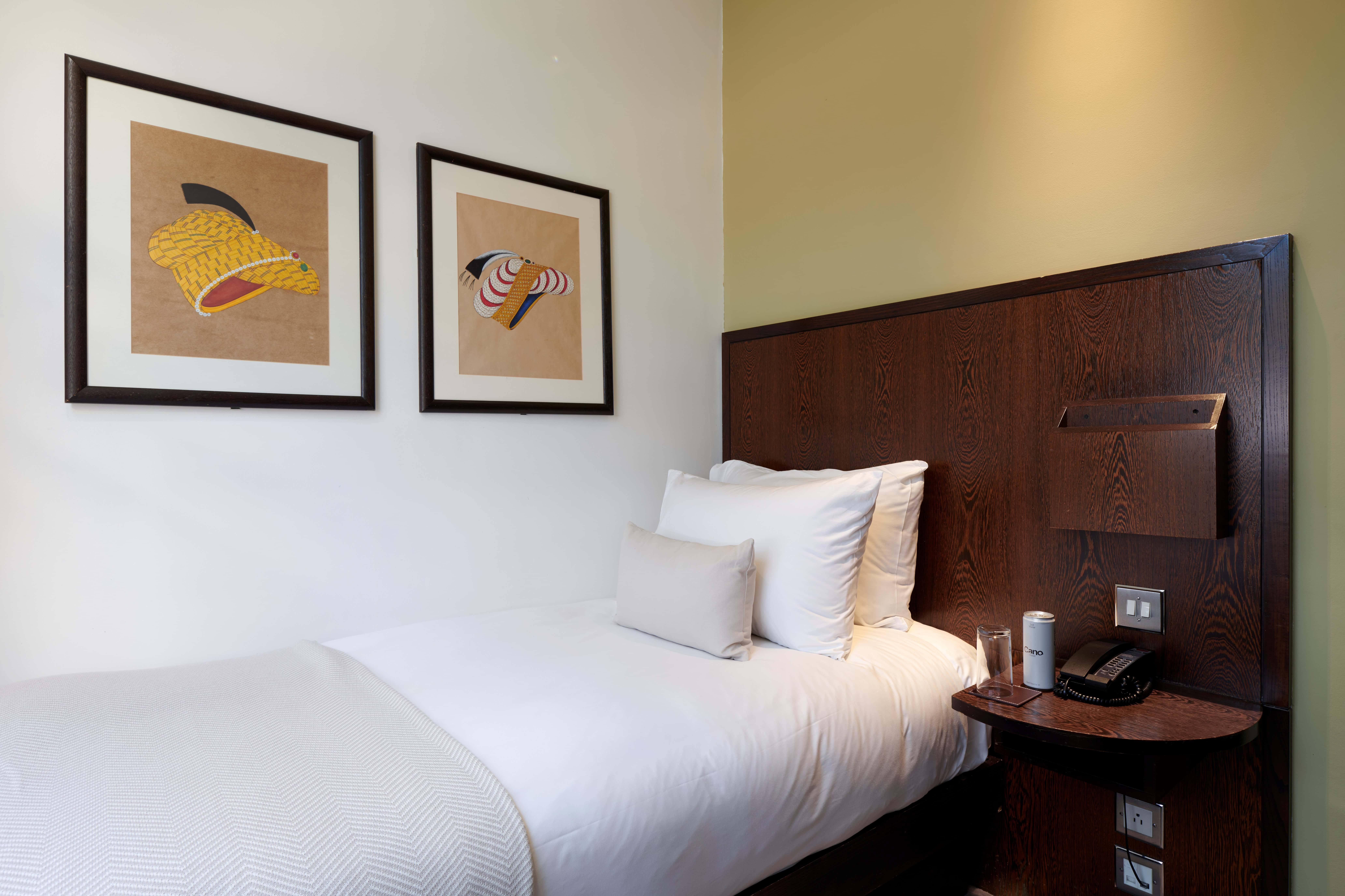 Bedrooms 1
