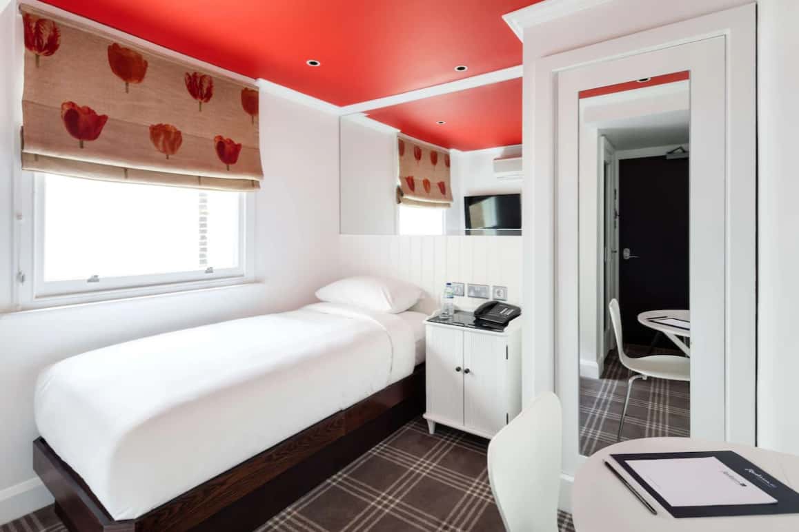 Bedrooms 4
