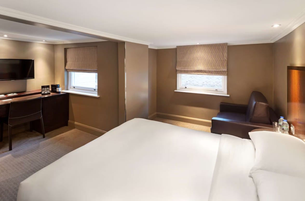 Bedrooms 3