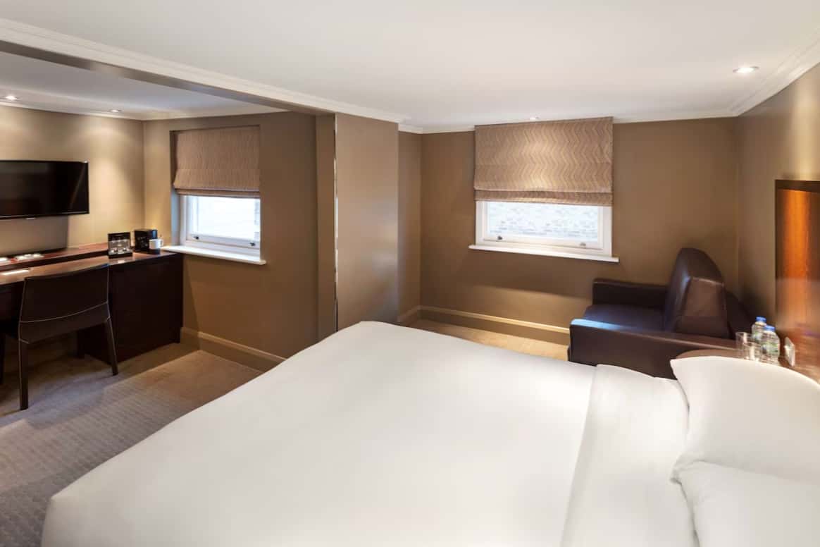 Bedrooms 3