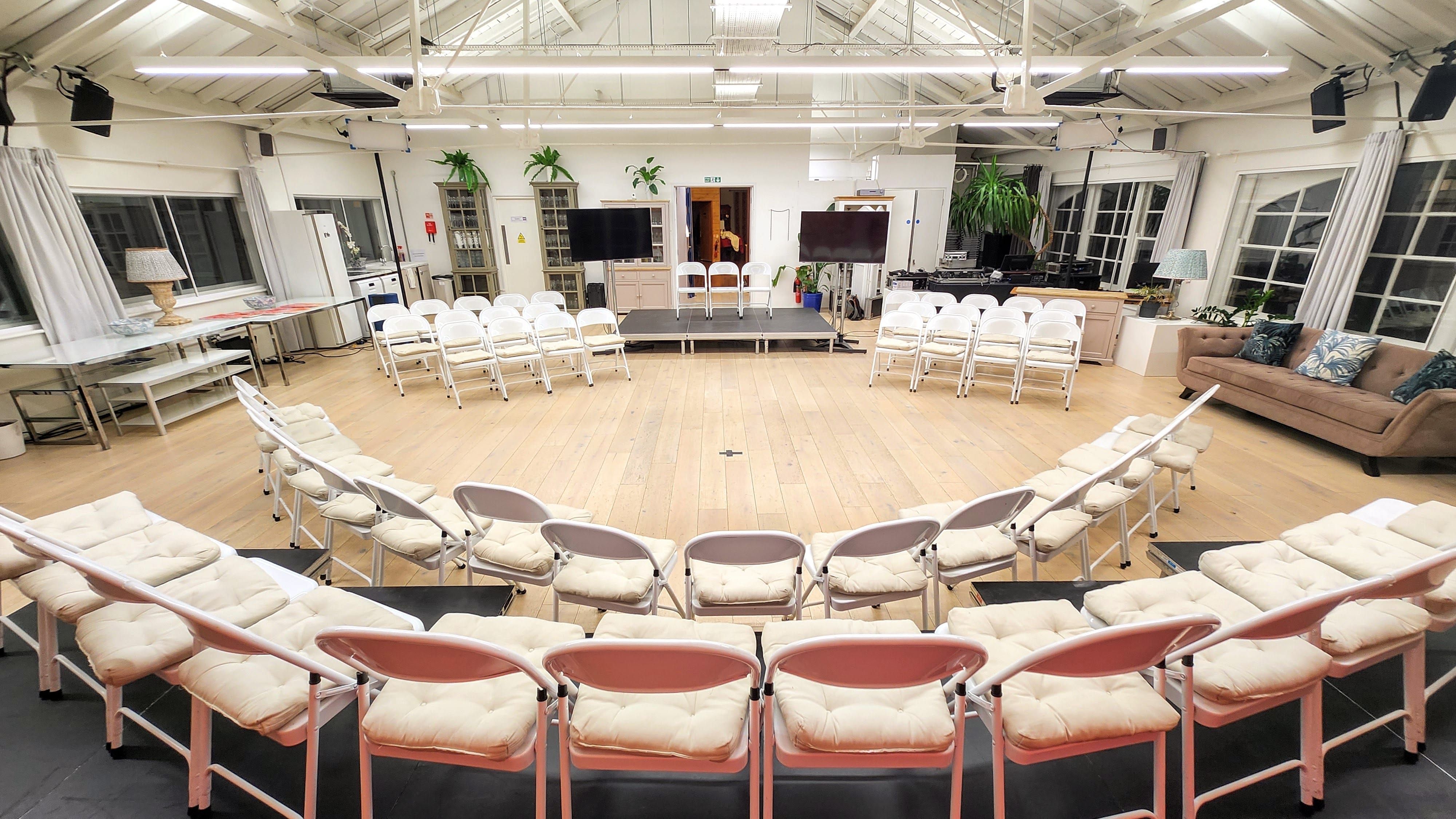 The New White Loft and The Chalet 21