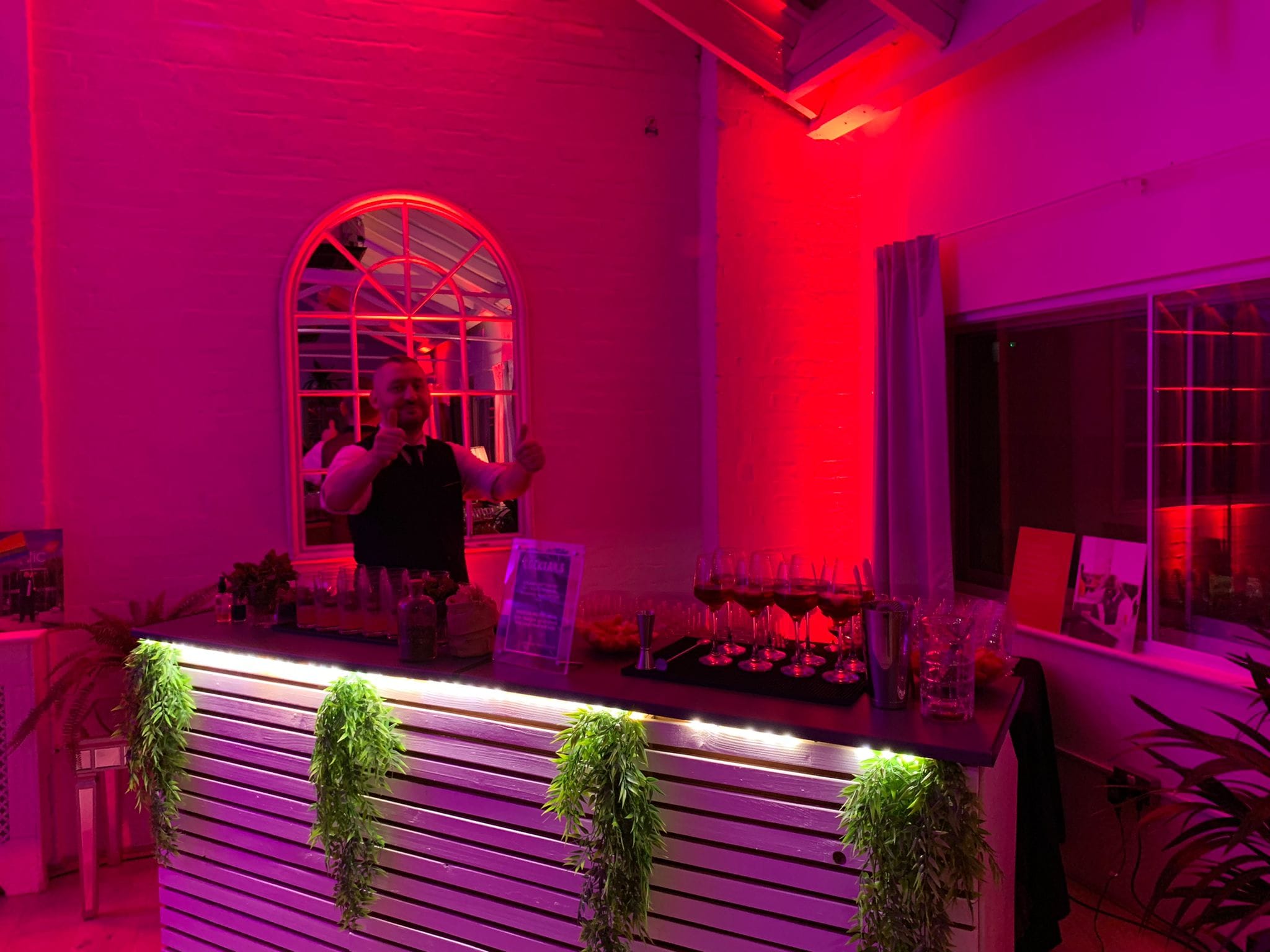 The New White Loft and the Palm Room 19