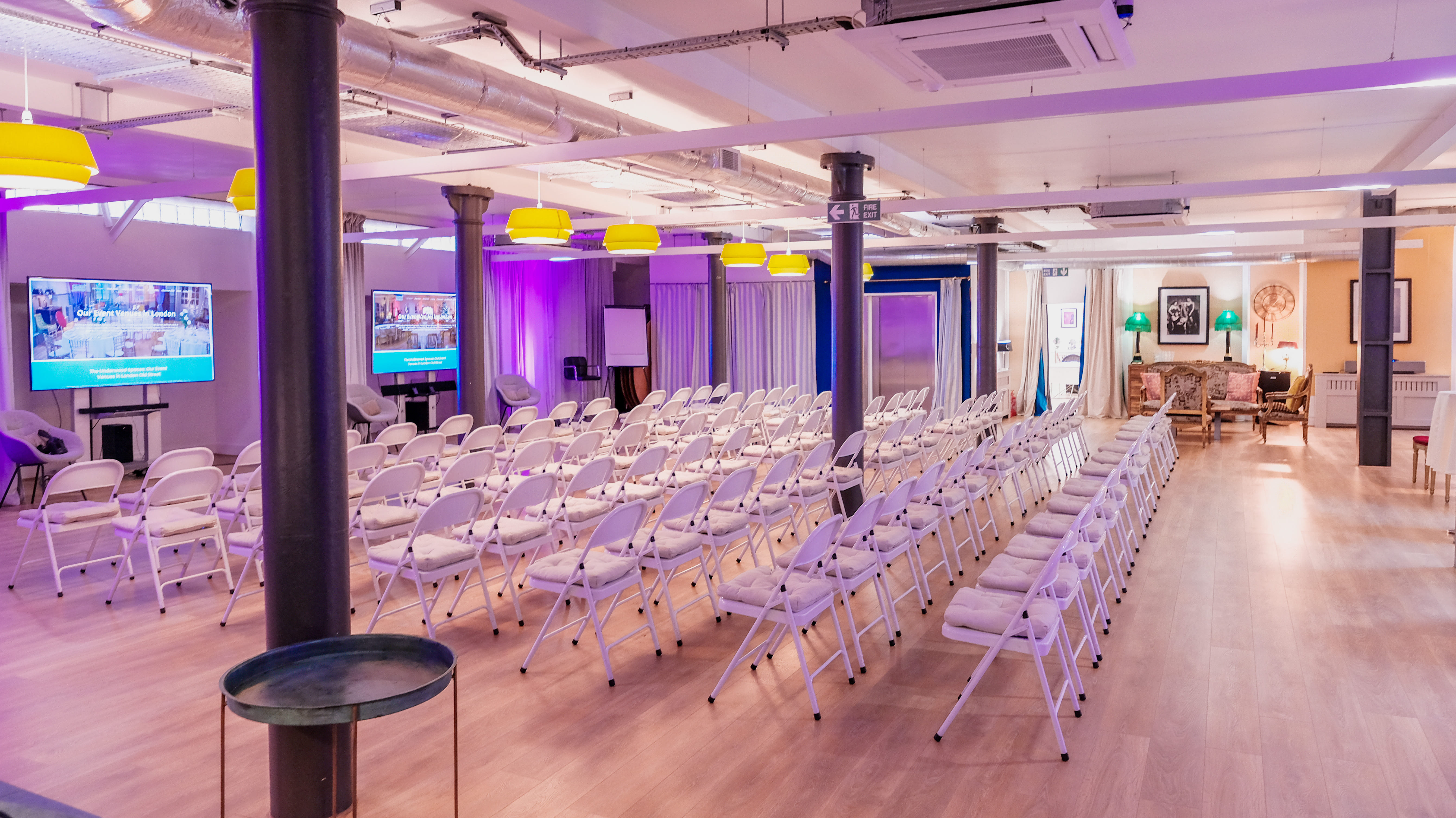 La Galeria and the Studio 18