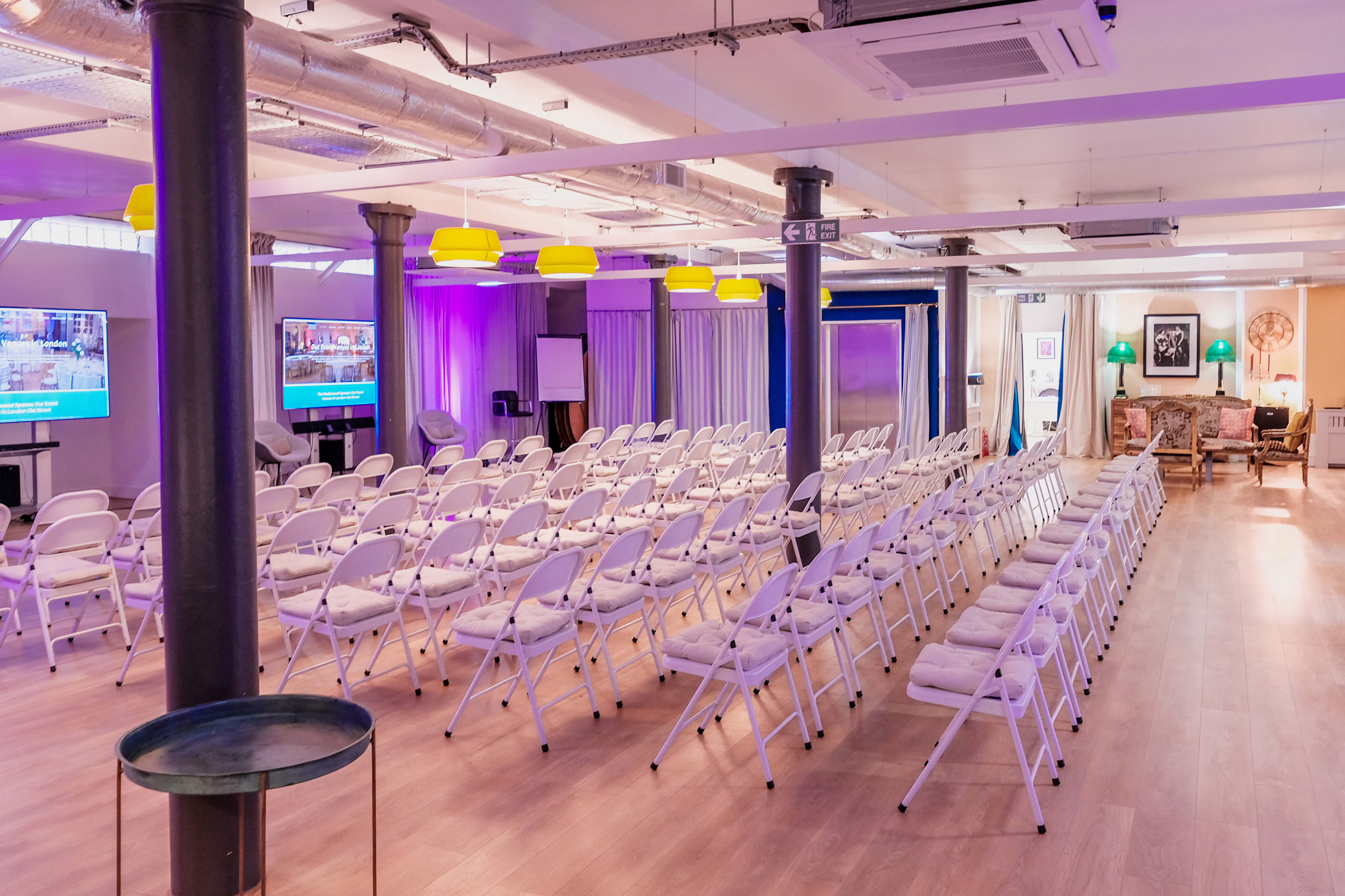 La Galeria and the Studio 18